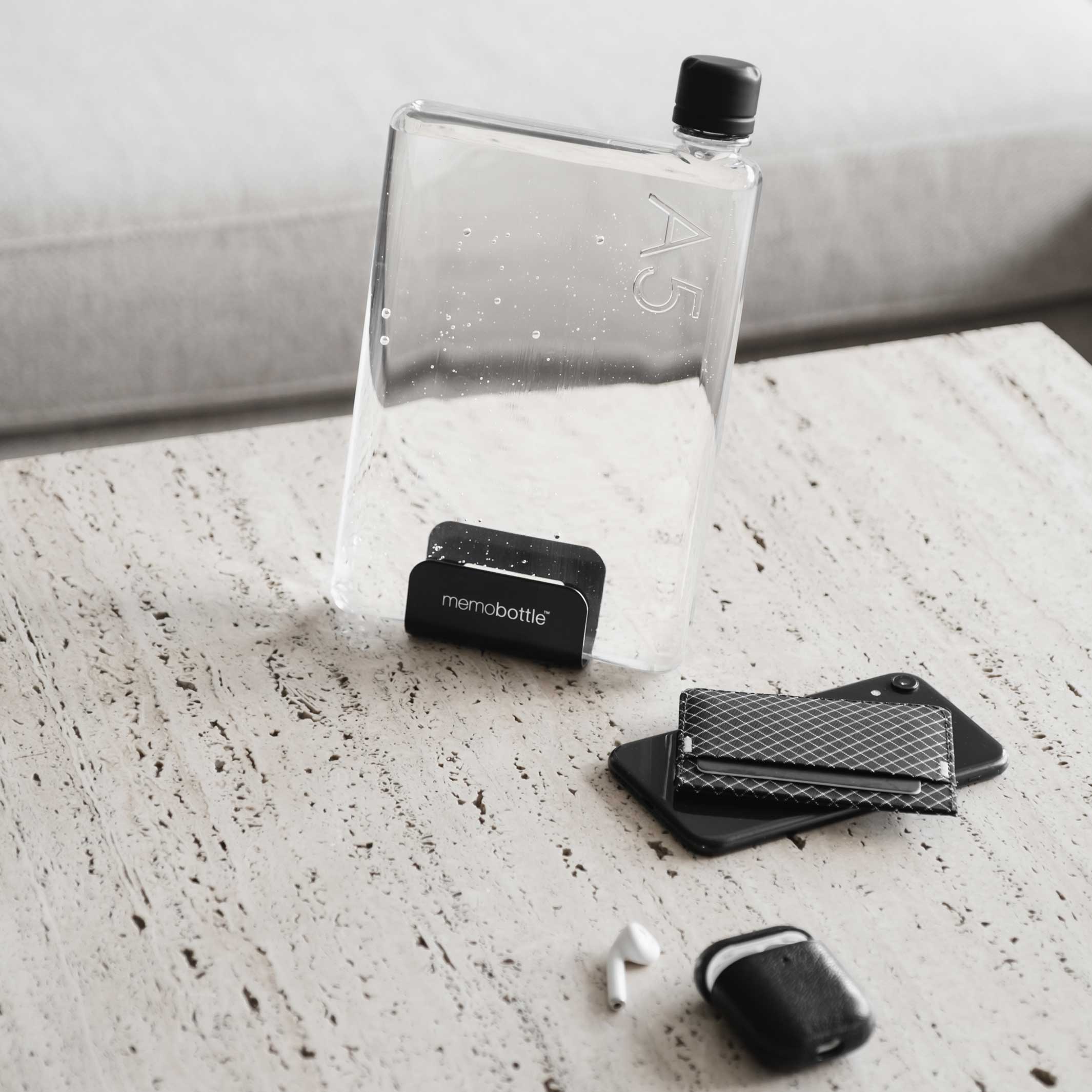 SUPPORT DE BUREAU UNIVERSEL - Support et support pour bouteilles mémo originales (transparentes)