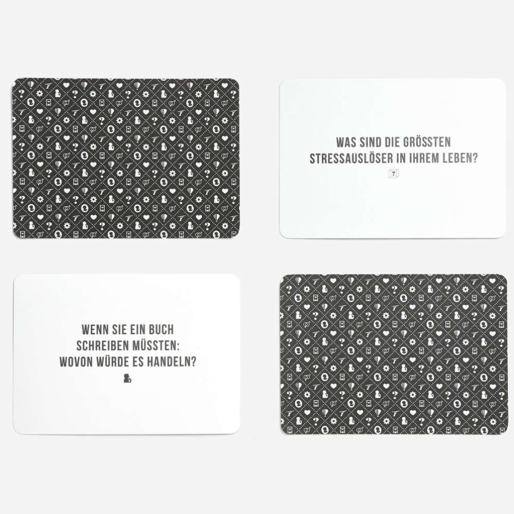 100 FRAGEN Original | CARD GAME to spark meaningful conversations | German Edition | The School of Life