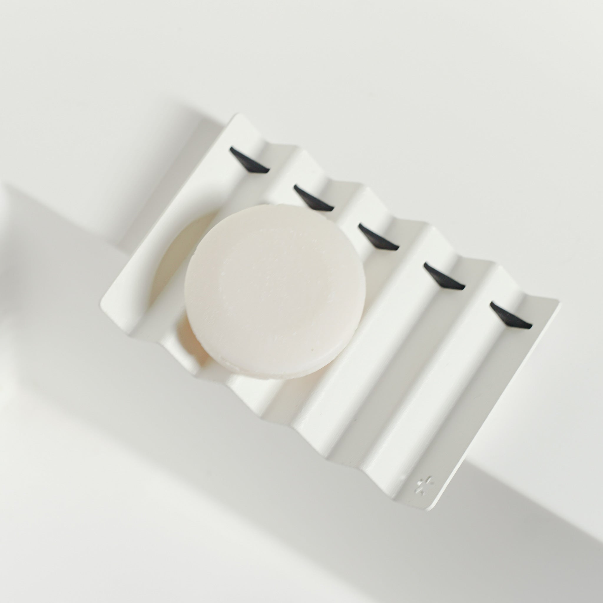 ZIGZAG - small soap dish | Roman Luyken | Peppermint Products