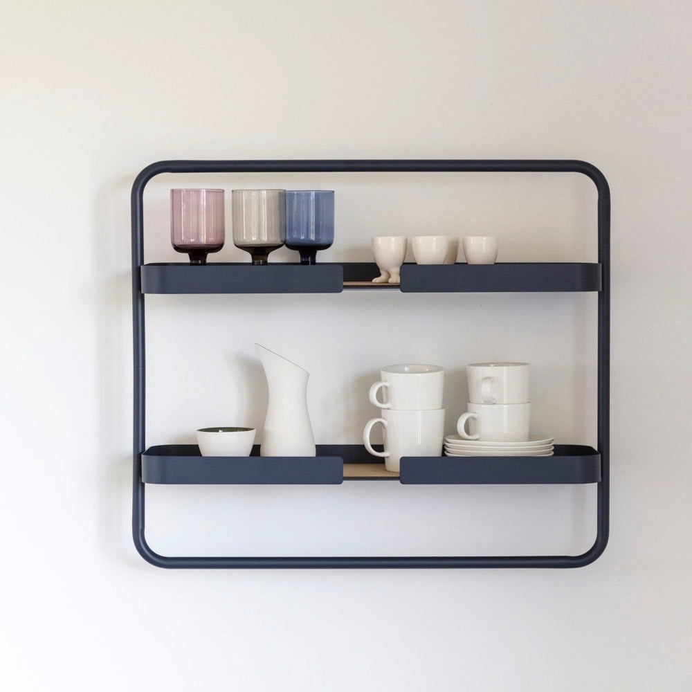 BIG HUG | niedriges WANDREGAL | Hans Thyge & Co | DesignBite - Charles & Marie