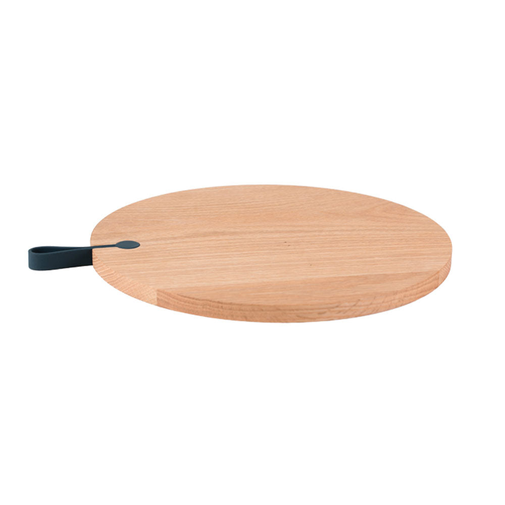 BIG HUG - round cutting board - 30 cm ∅ | Hans Thyge & Co | DesignBite