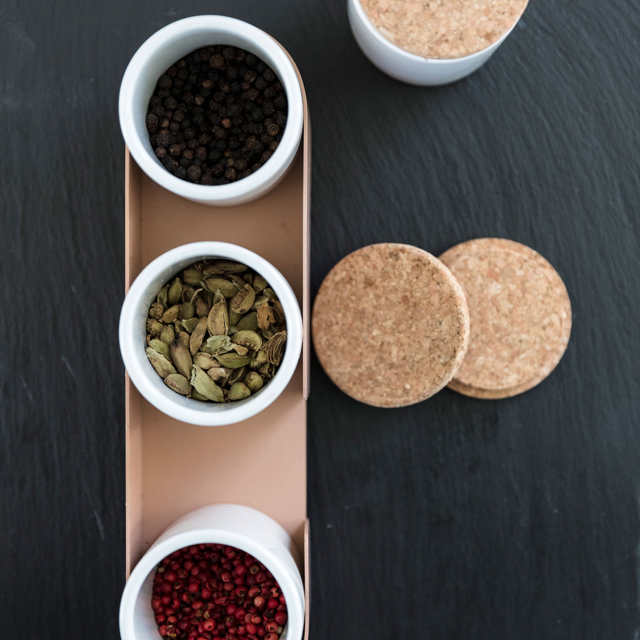 BIG HUG | GEWÜRZGLAS SET | Hans Thyge & Co | DesignBite - Charles & Marie