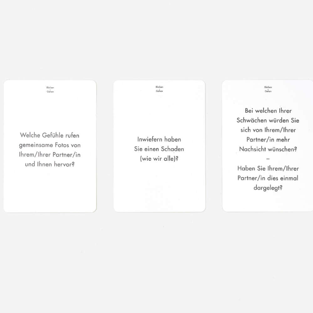 BLEIBEN ODER GEHEN? | CARD SETto decide whether your relationship has a future | German Edition | The School of Life