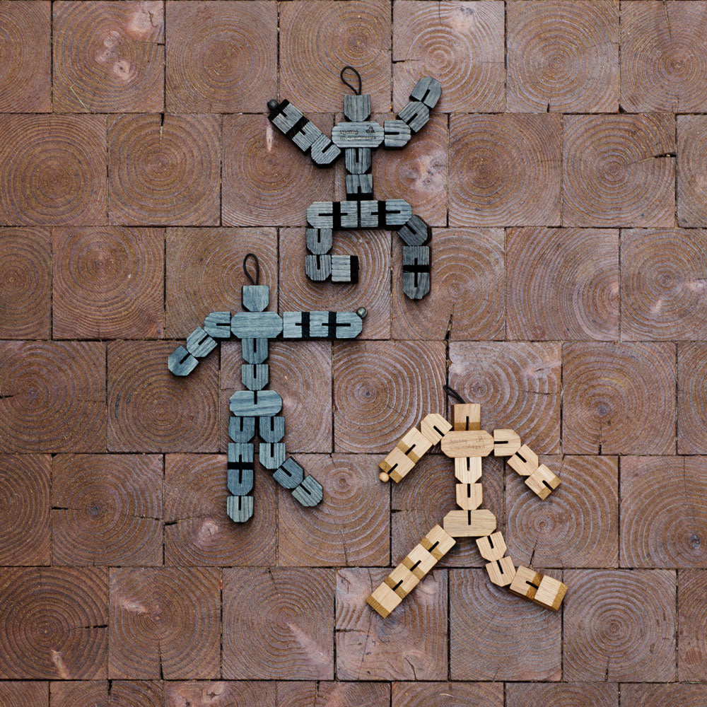 Small CLUMSY HANS | Kleiner TOPF-UNTERSETZER | 3D-Holzfigur | Nis Hauge | Spring Copenhagen - Charles & Marie