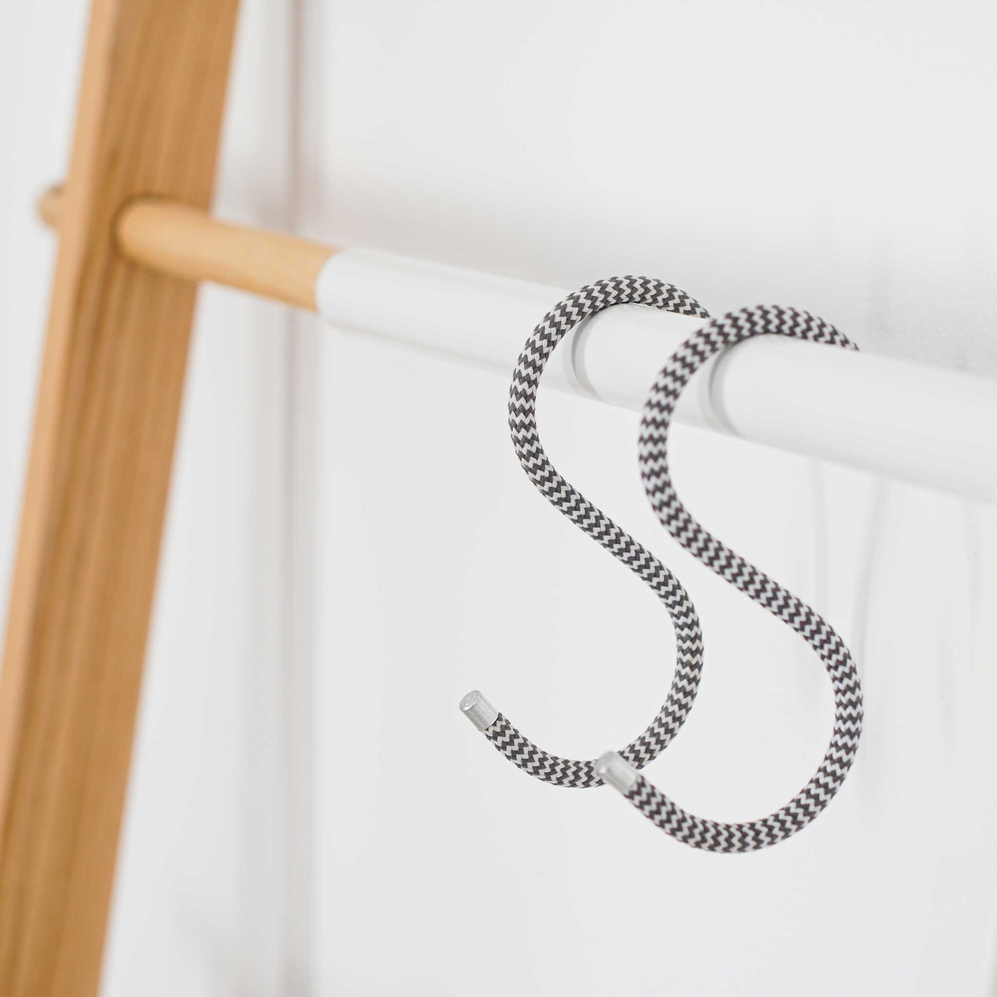 CORD HOOK | dünne Textil-S-KLEIDERHAKEN aus Seil mit Alu-Kappen | 5er Set | Peppermint Products - Charles & Marie