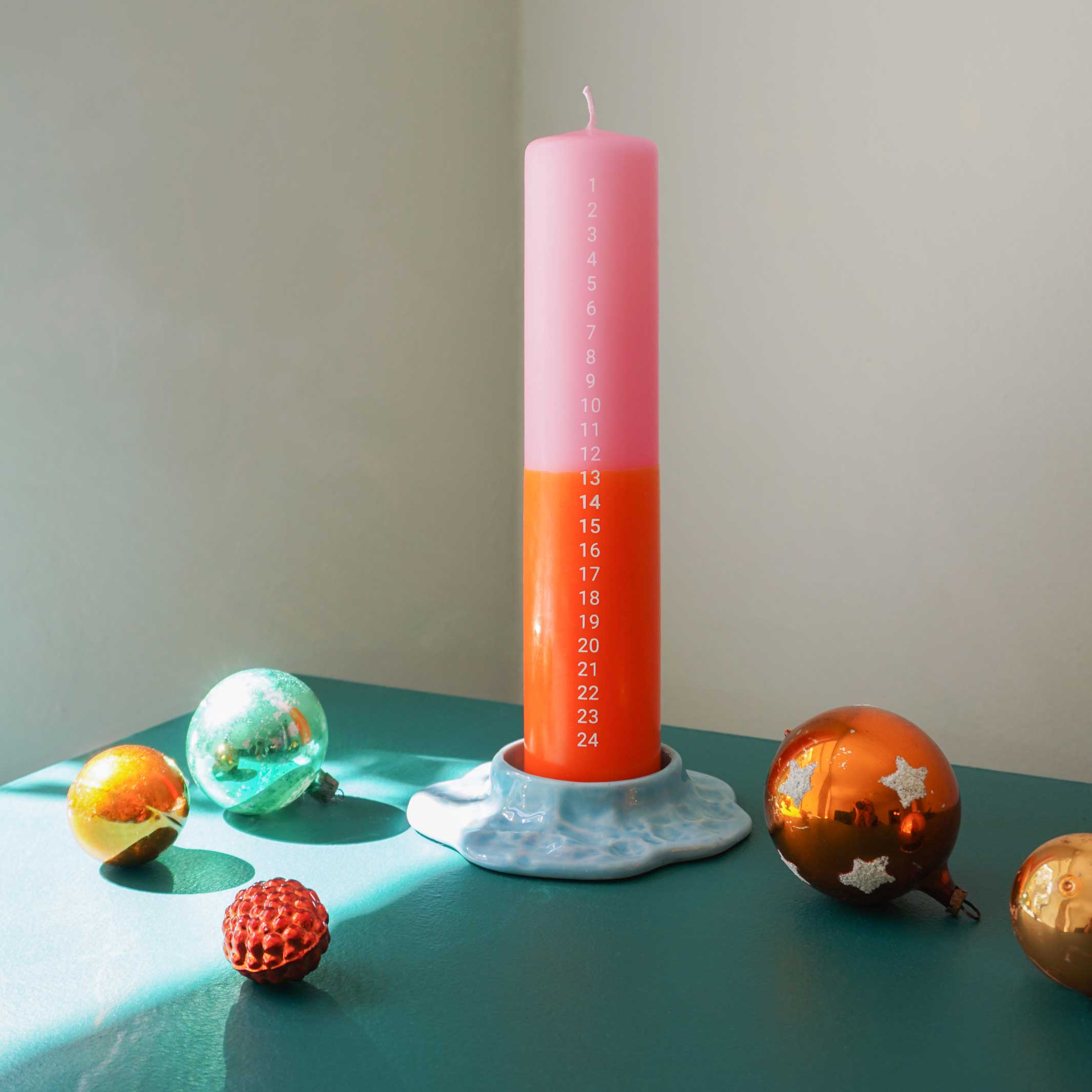 CALENDAR LIGHT NO. 3 | Advent & Weihnachts-Countdown KERZE | rosa orange | FindersKeepers