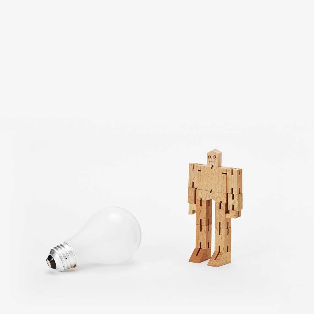 CUBEBOT® JULIEN Micro | NATUR | 3D PUZZLE ROBOTER | David Weeks | Areaware