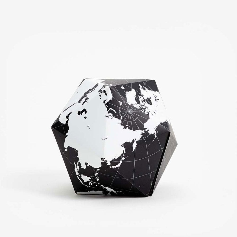 DYMAXION | pliable GLOBE | Brendan Ravenhill | Sont conscients