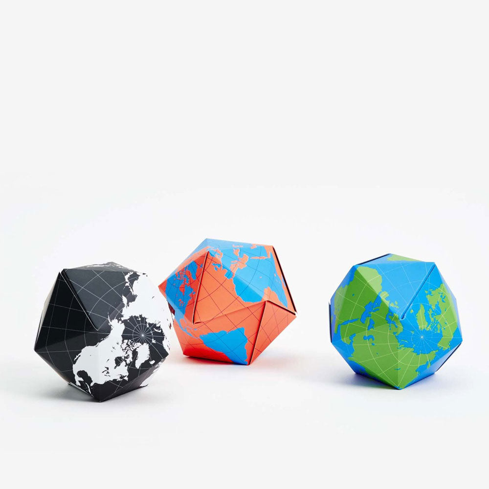 DYMAXION | pliable GLOBE | Brendan Ravenhill | Sont conscients