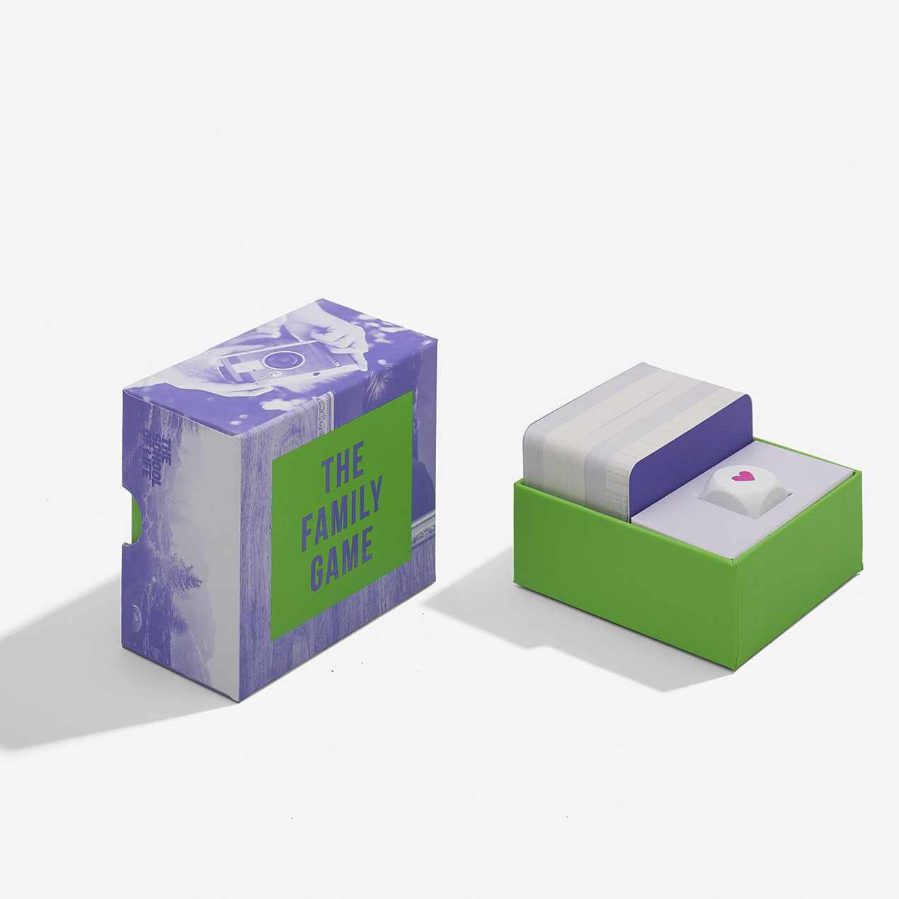 THE FAMILY GAME | FAMILIEN WÜRFELSPIEL | English Edition | The School of Life