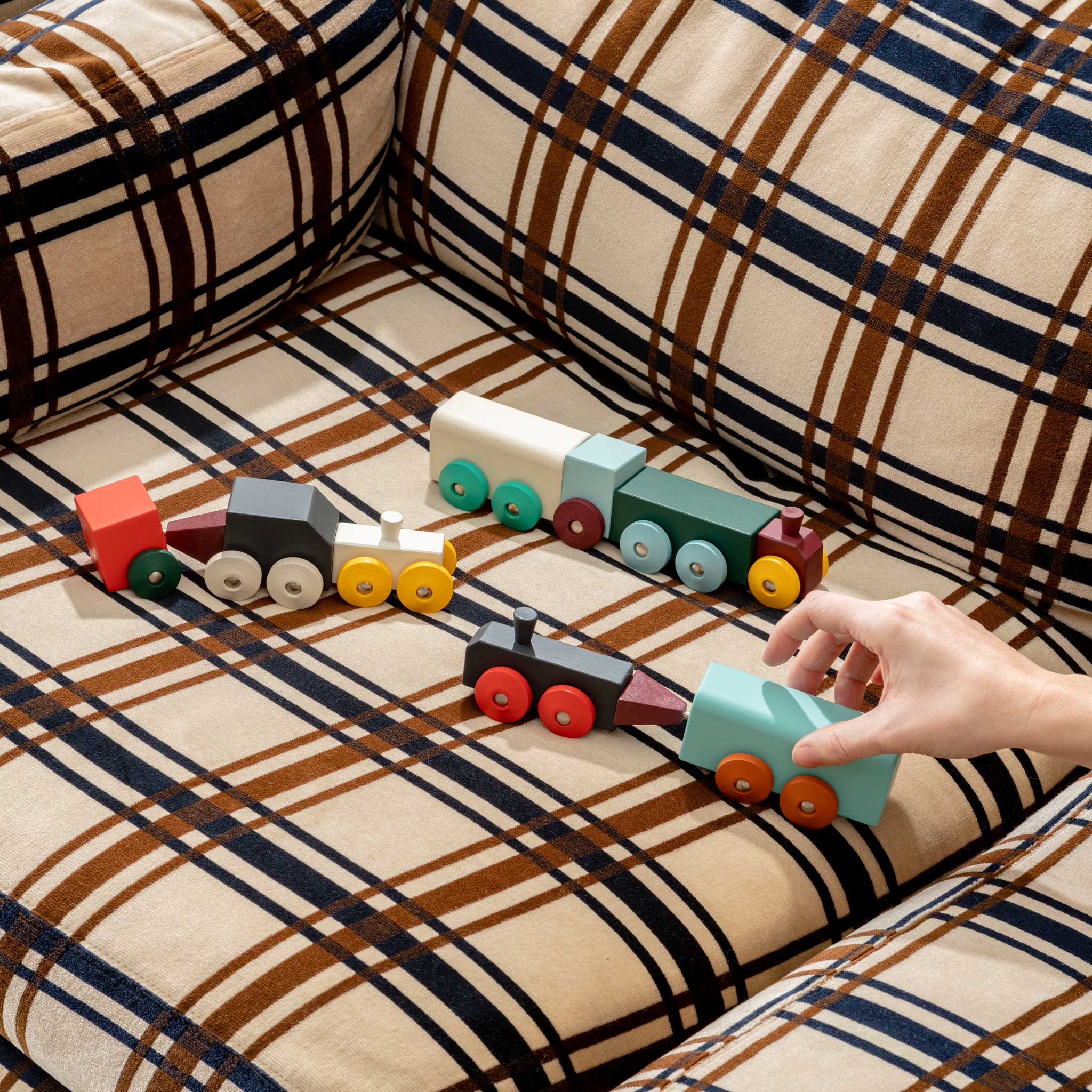 HOVERS TRAINS | Holz-SPIELZEUG-ZÜGE | Floris Hovers | Areaware