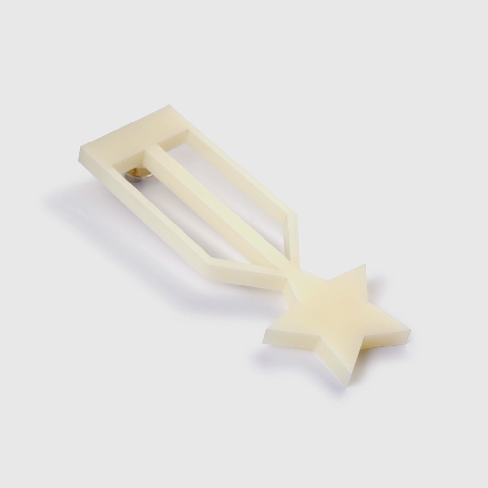 Medal of Honor | Alissia Melka-Teichroew | byAMT