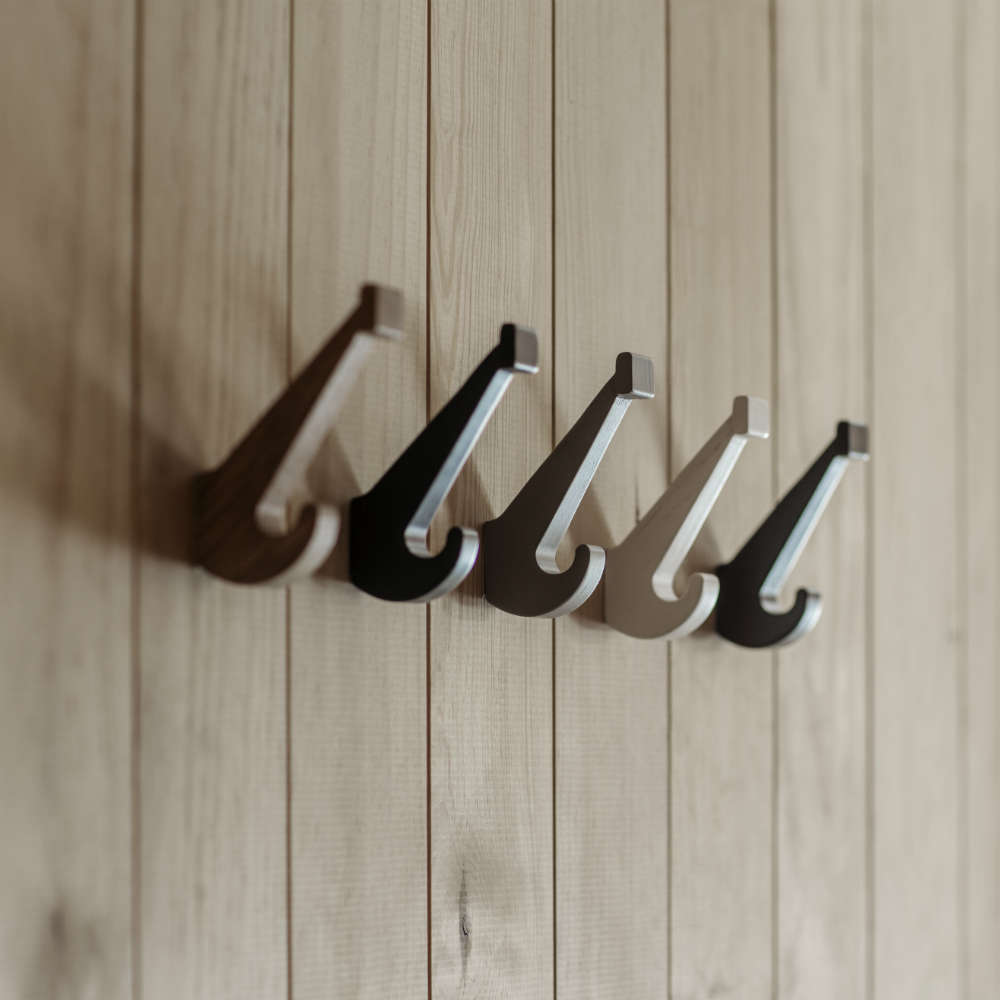 SKOLEKNAGEN | Holz-Schul-KLEIDERHAKEN | Nis Hauge | Spring Copenhagen - Charles & Marie