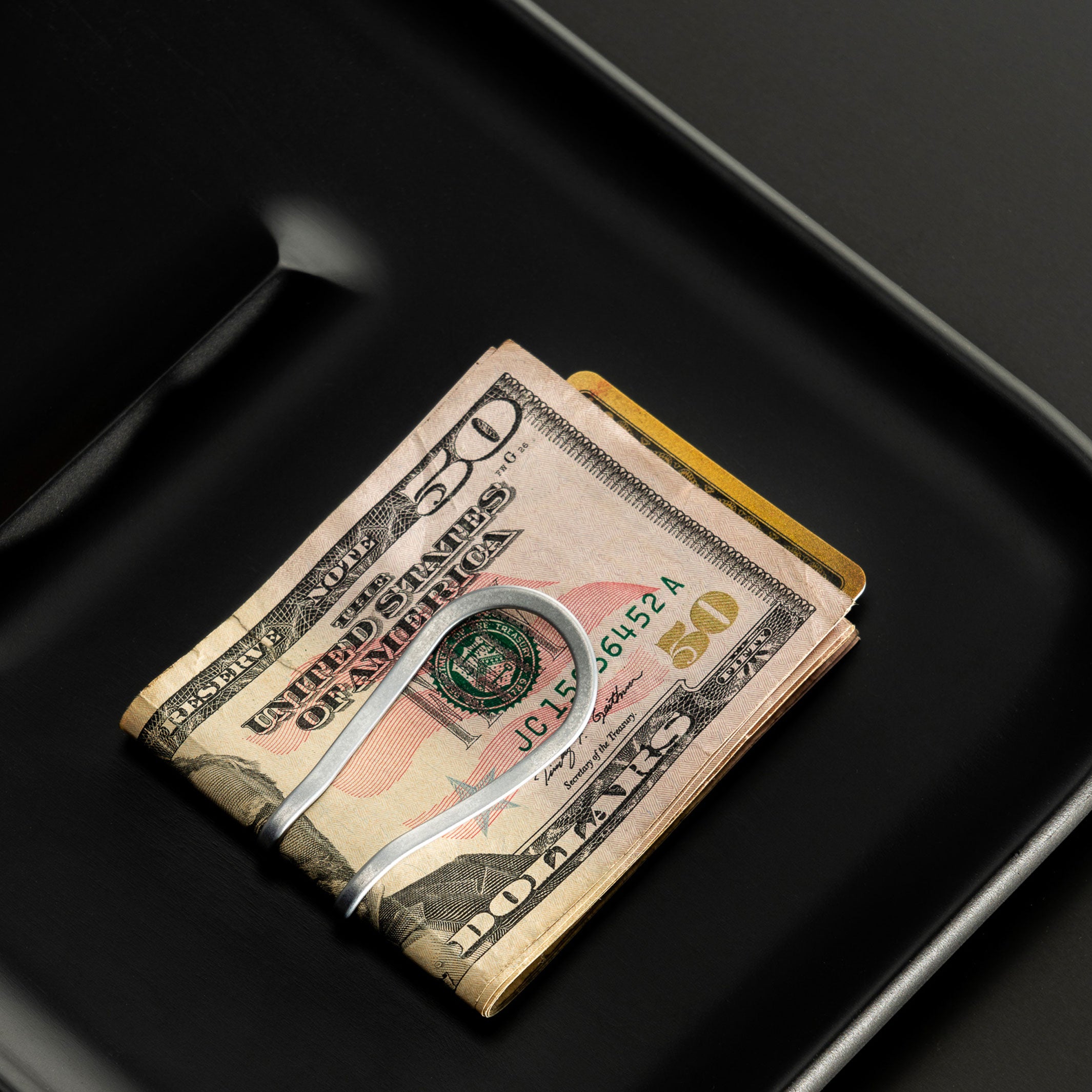 STATION | GELDKLAMMER aus Titan | Craighill