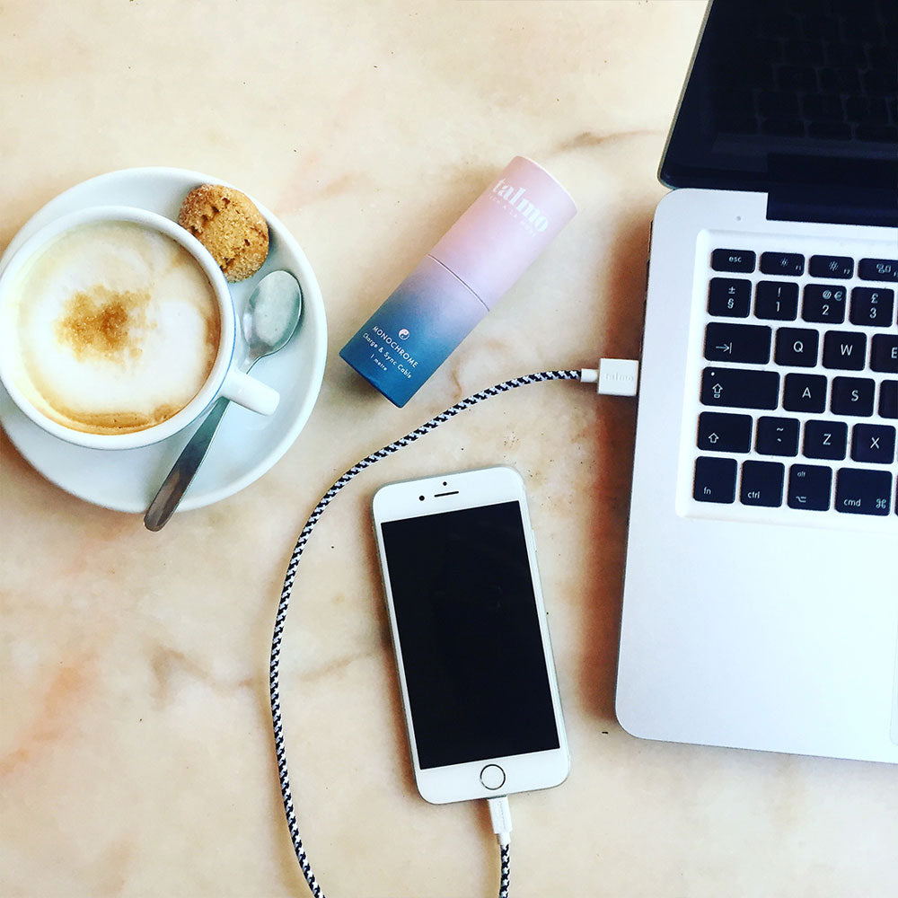 iPHONE USB zu Lightning Textil-VERBINDUNGS- & LADEKABEL | 100cm | talmo - Charles & Marie