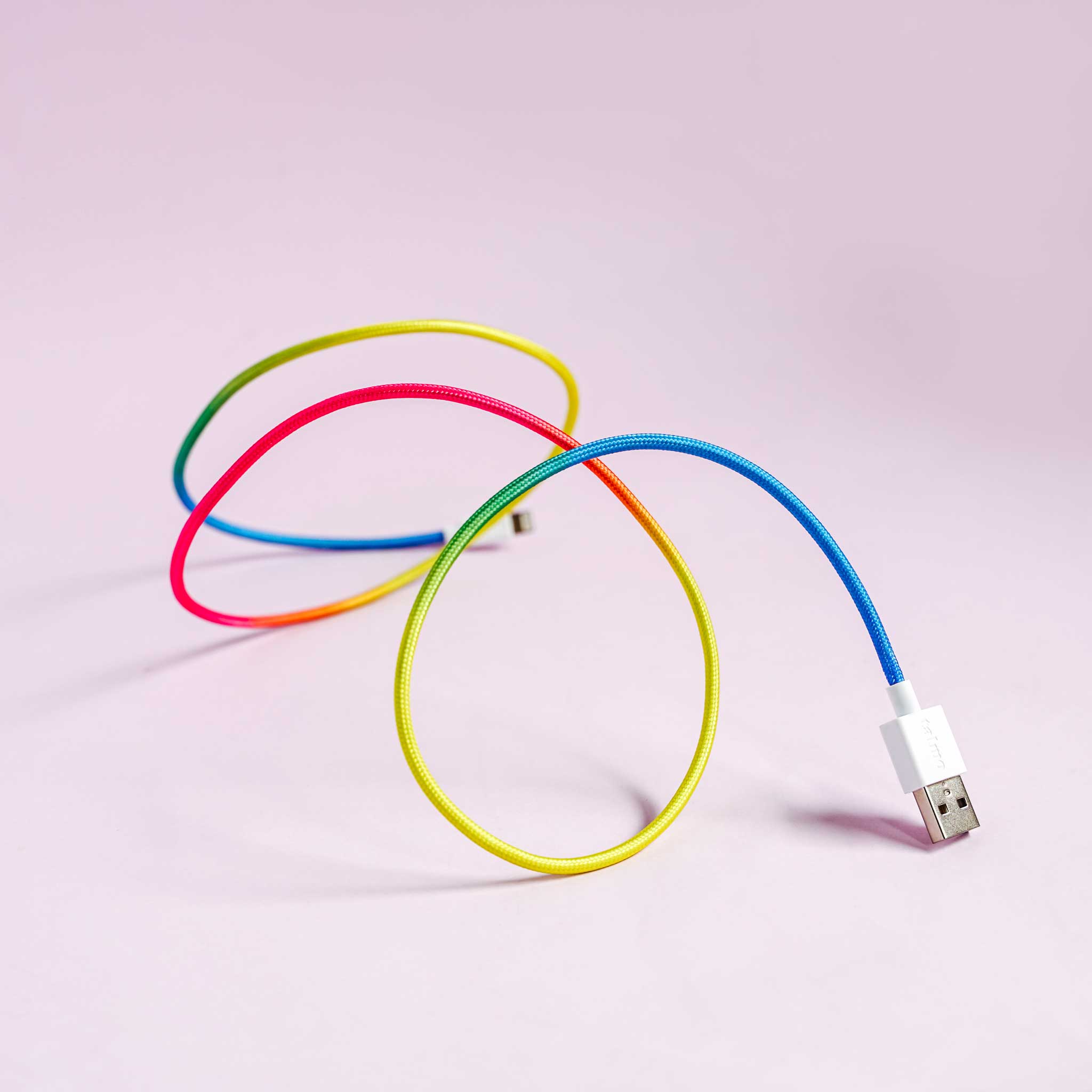 iPHONE USB vers Lightning Textile CONNEXION ET CÂBLE DE CHARGE | 100 cm | COULEURS ARC-EN-CIEL | Talmo