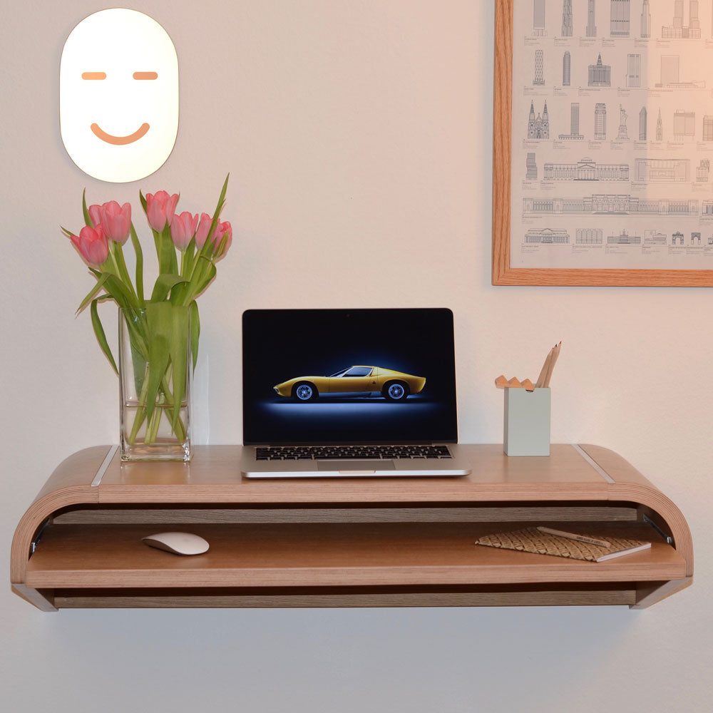 The WALLDESK | schwebender WAND-SCHREIBTISCH - Charles & Marie