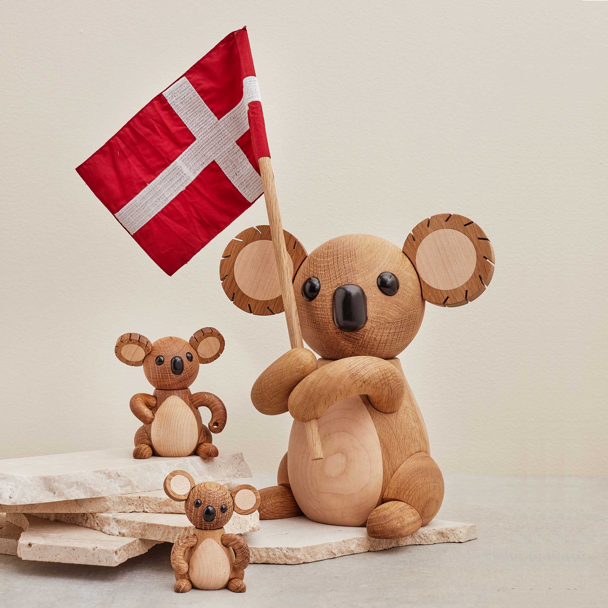 VICTORIA | large female KOALA | Chresten Sommer | Spring Copenhagen