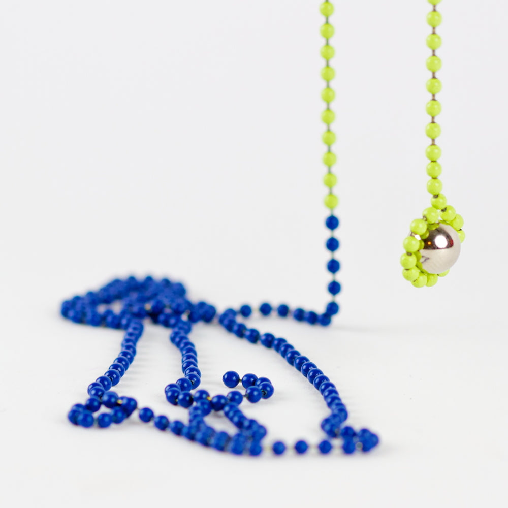 UNO - Interactiver MAGNETSCHMUCK (Zweifarbig) von Luis Pons - Charles & Marie