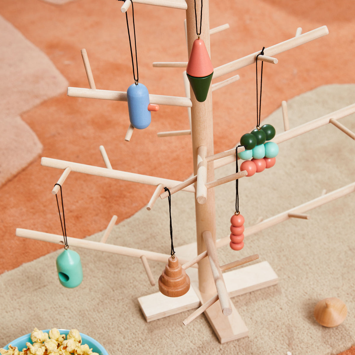 ORNEMENTS | DÉCORATIONS D'ARBRE DE NOËL | Lot de 6 différents Couleurs et formes | Pat Kim | Sont conscients