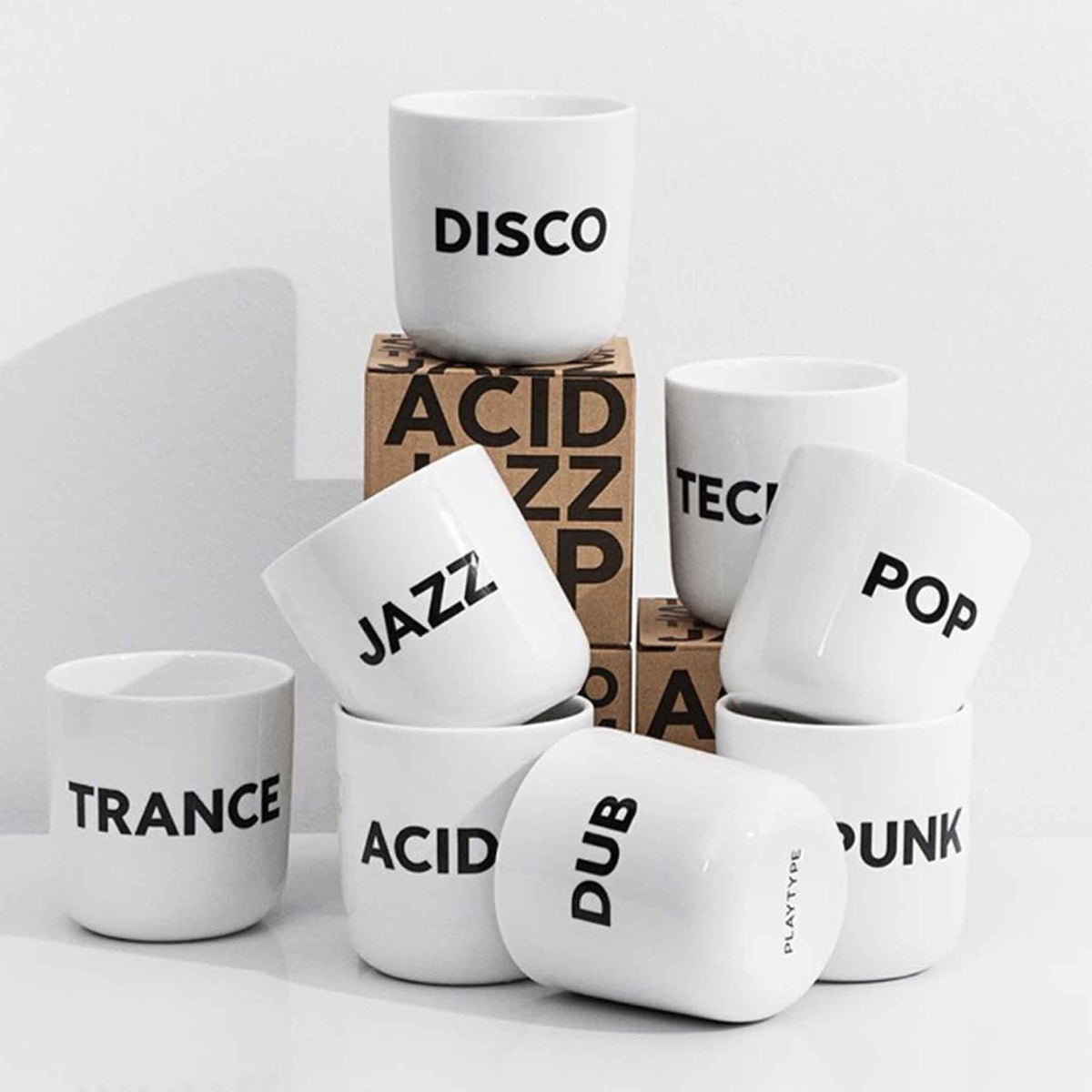 DANCE | weisser Kaffee- & Tee-BECHER mit schwarzer Typo | Beat Serie | PLTY