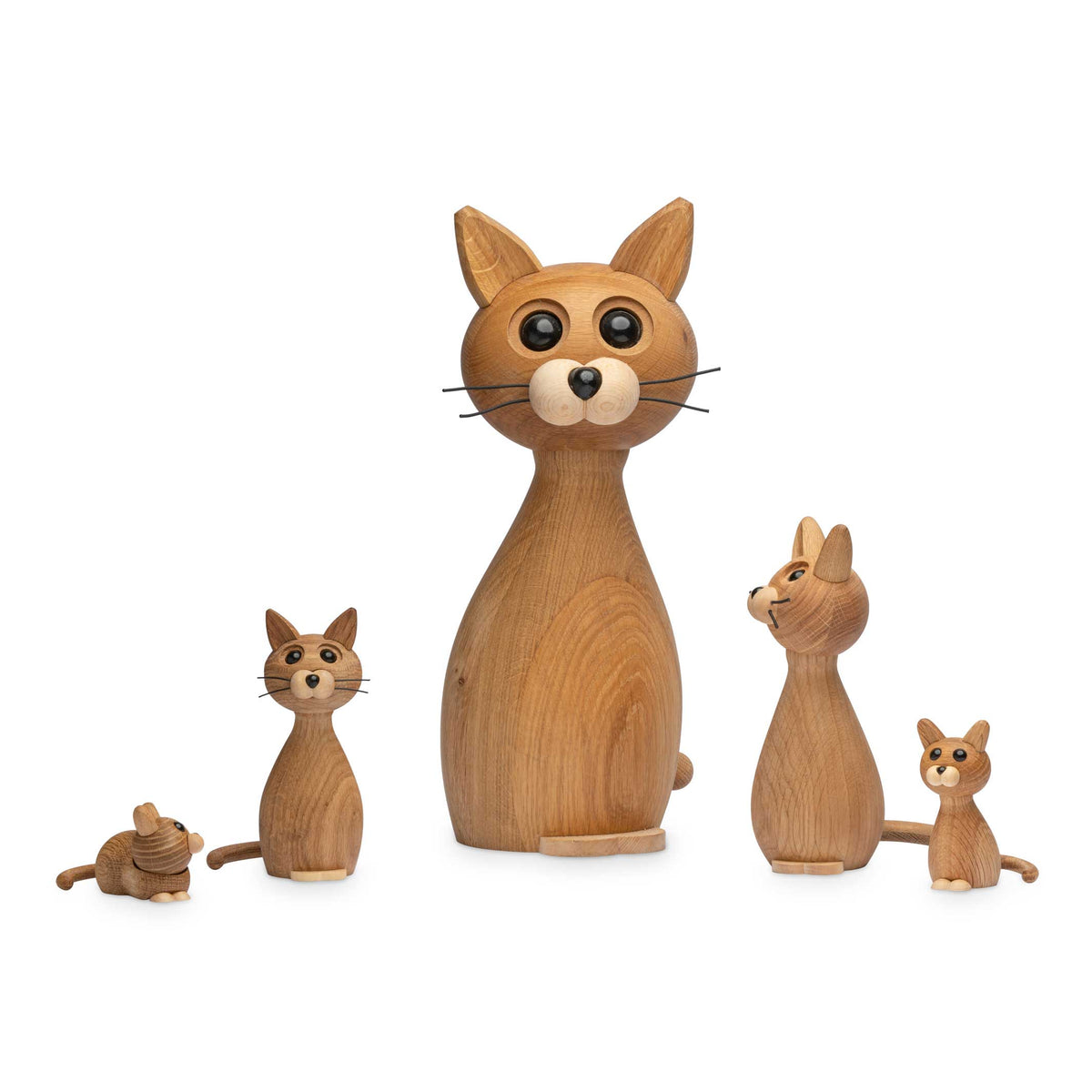 Wooden Cat Brave – Oak · 24 cm | Spring Copenhagen