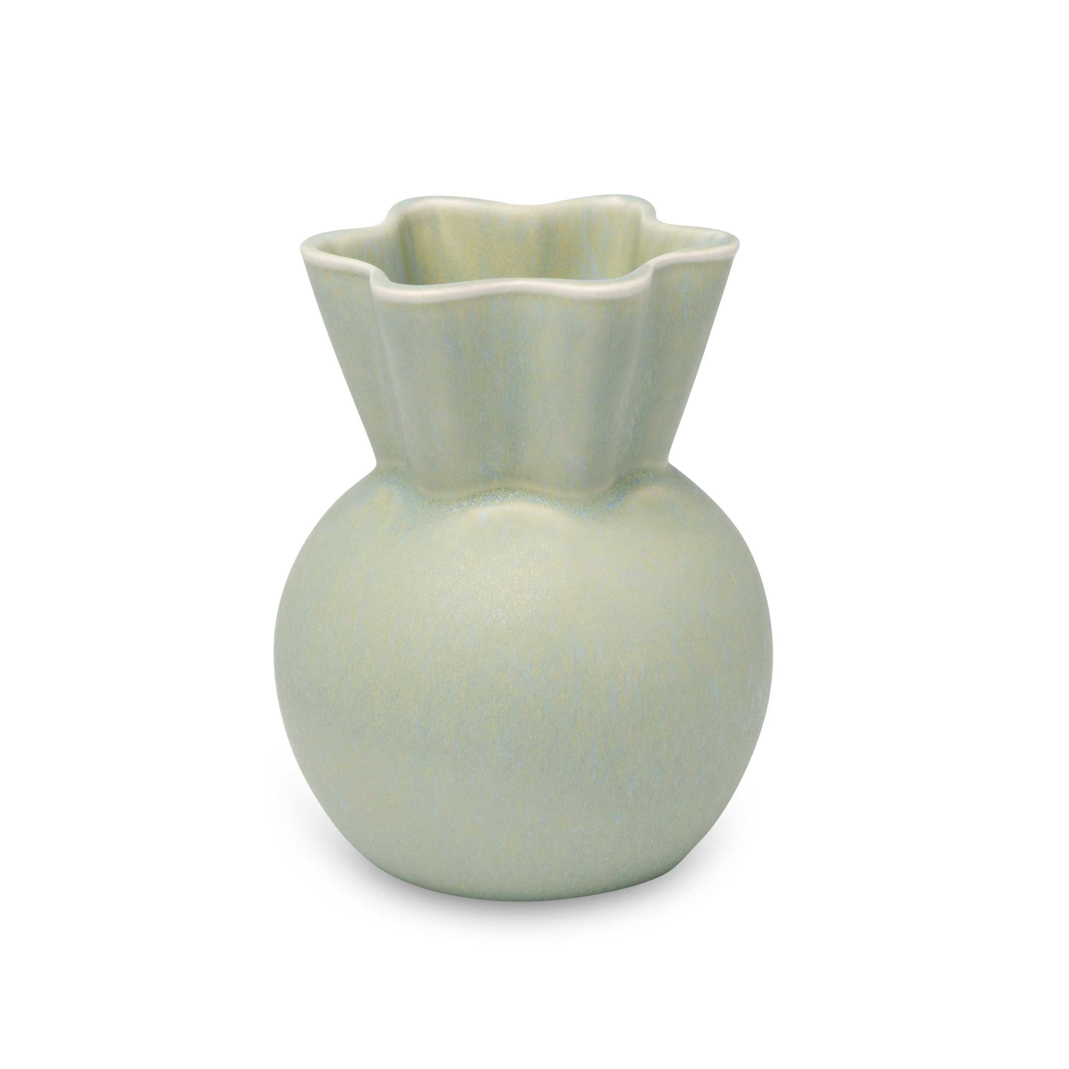 SVUNGEN TOP -  Kleine, hellgrüne Vase - 14 cm hoch | Eva Staehr-Nielsen | Spring Copenhagen