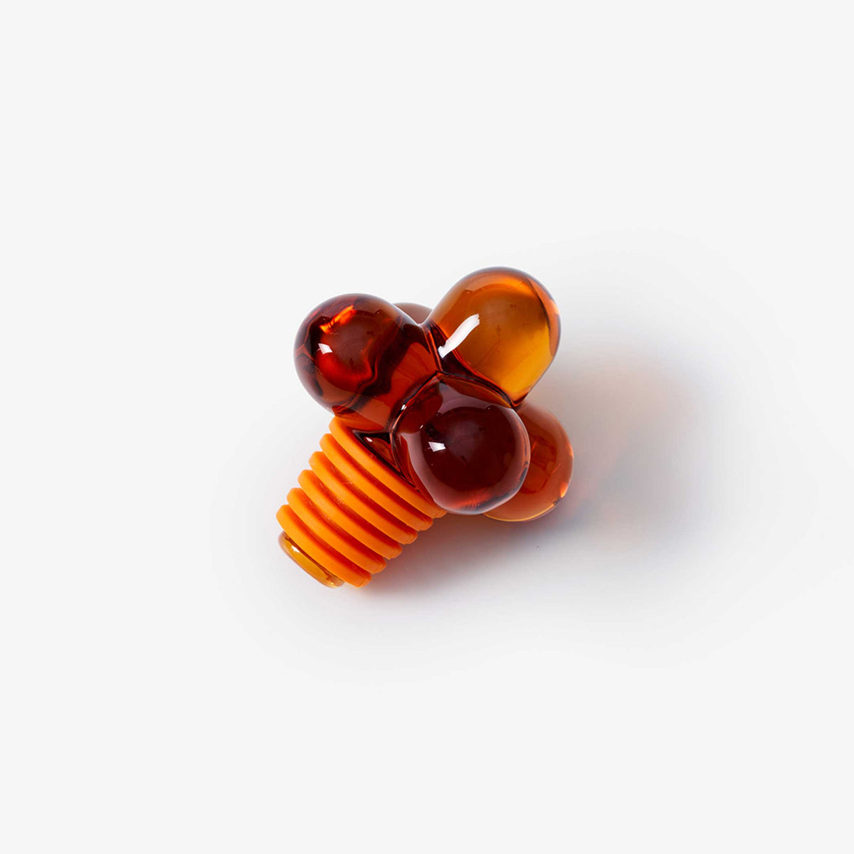 HOBKNOB Amber |  Bernsteinfarbiger FLASCHEN-STÖPSEL & VERSCHLUSS | Fort Standard | Areaware