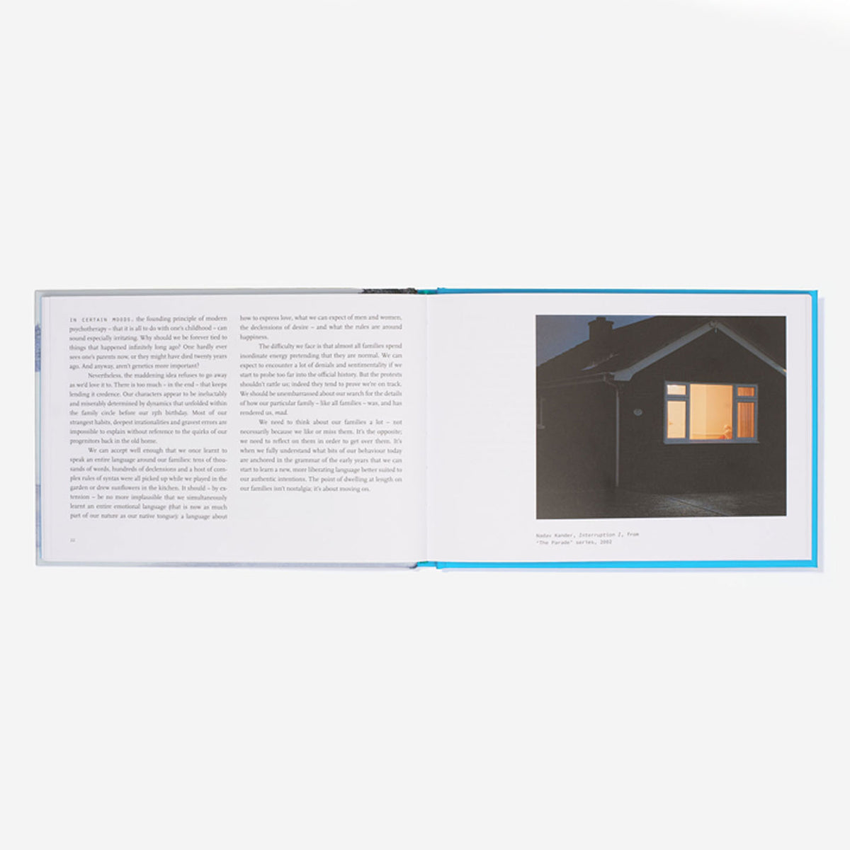 Book "Self-Knowledge in 40 Images" – Hardcover | The School of Life