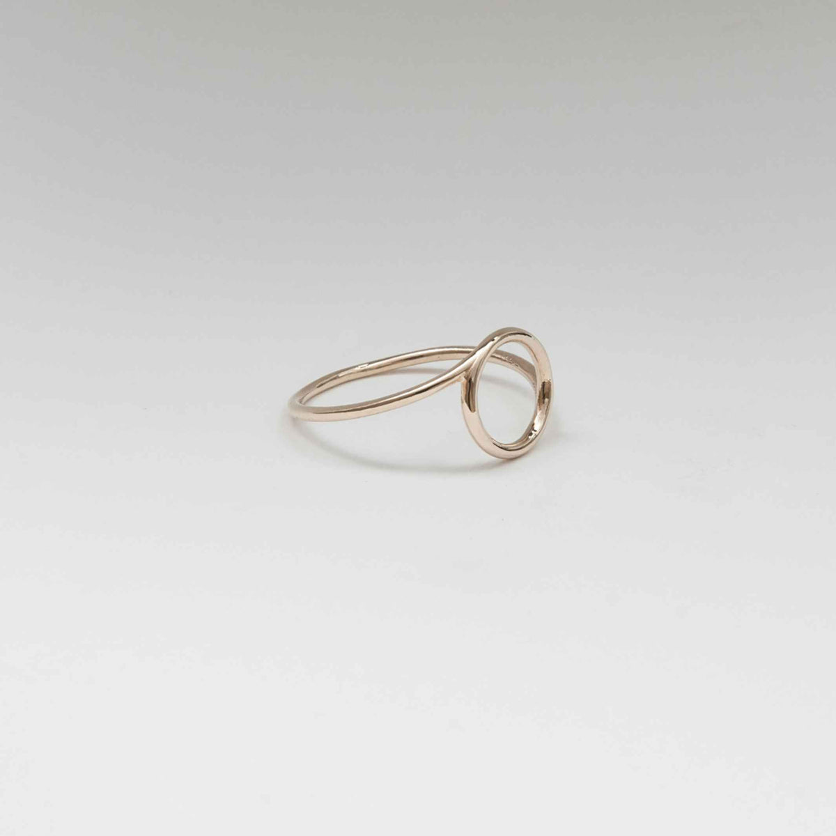 SPIRALE - BAGUE haute brillance - or 14 carats - taille 50 | Jonathan Radetz