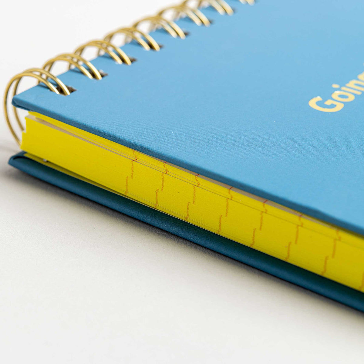 GOING PLACES - Bloc-notes A5 - couverture rigide avec reliure spirale | Quelque part