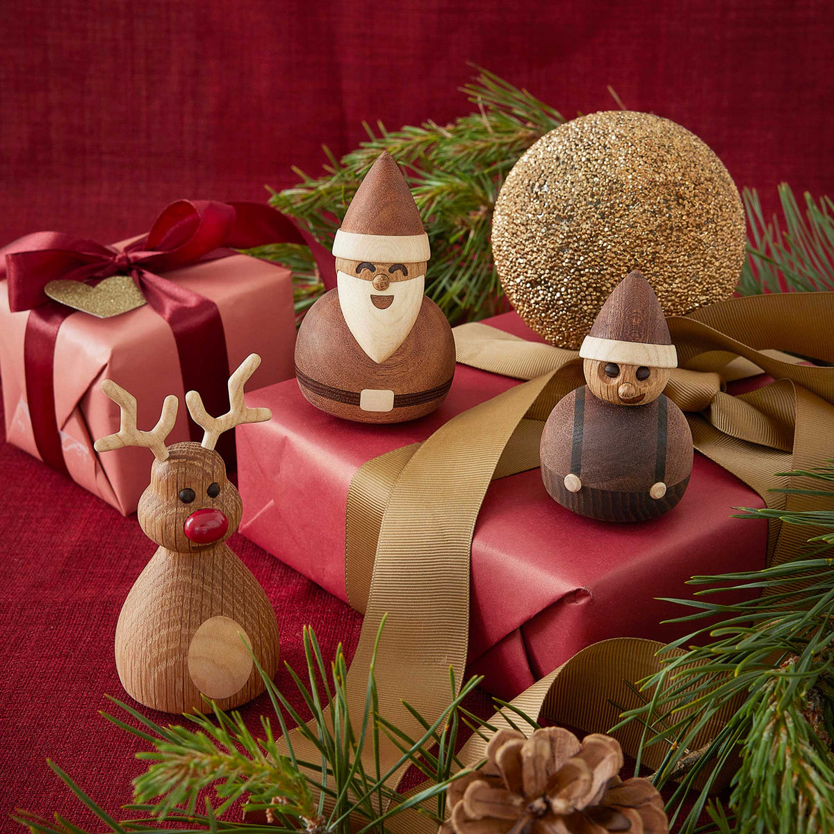 Wooden Christmas Elf Elfonzo – Oak · 8 cm | Spring Copenhagen