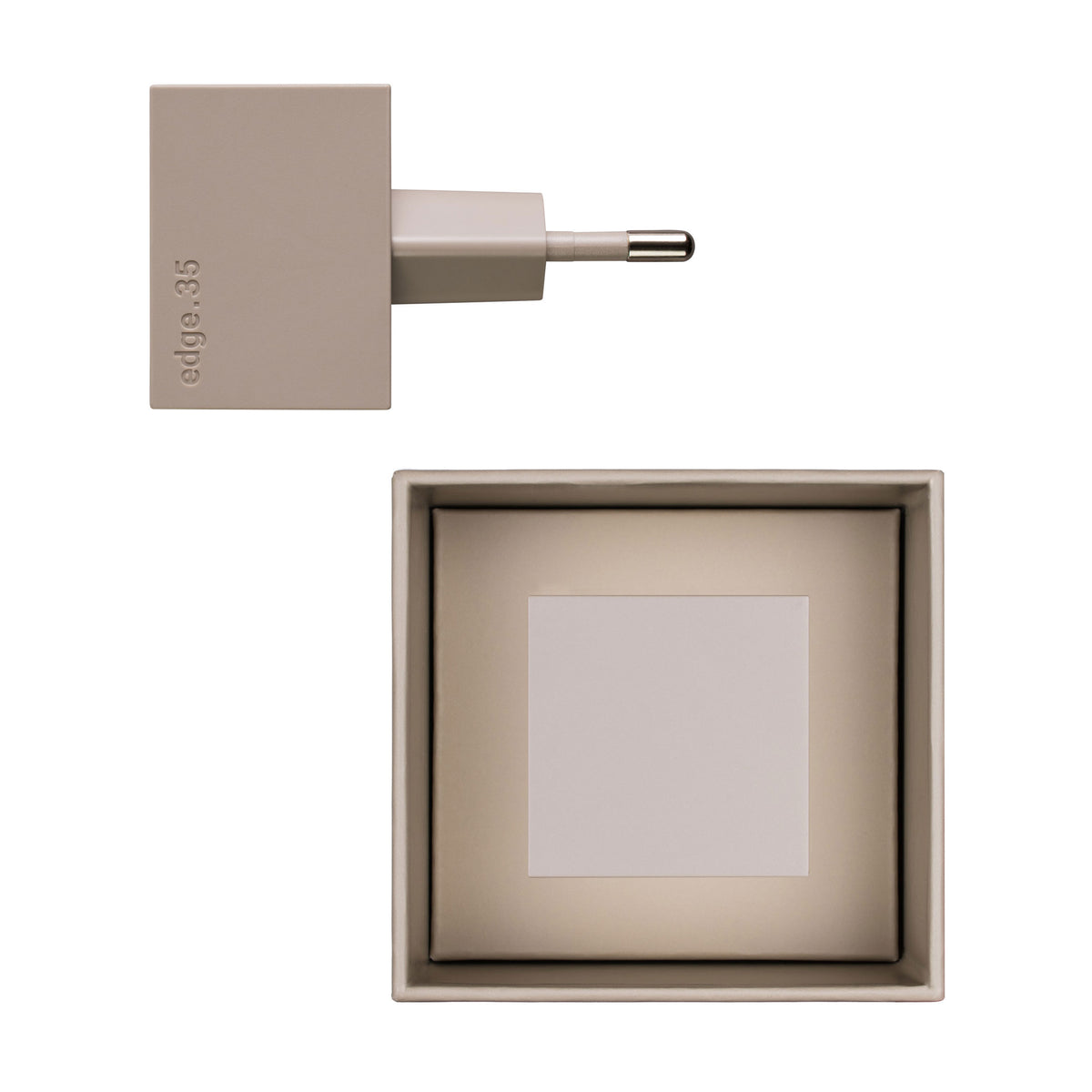 edge.35 - 35 Watt USB charger - Color Sand | Reduct