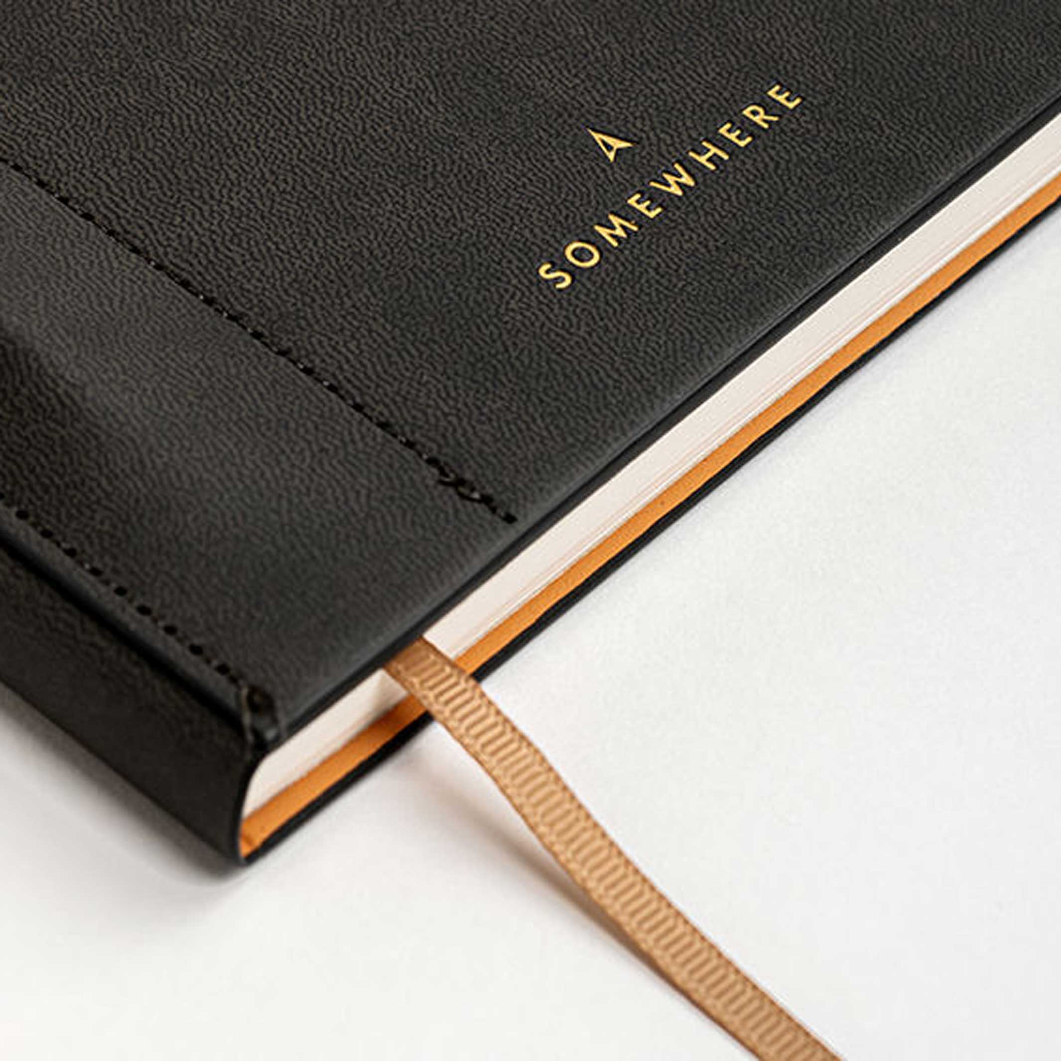Notizbuch "Ultimate Notebook" – Veganleder · 17x24 cm | Somewhere