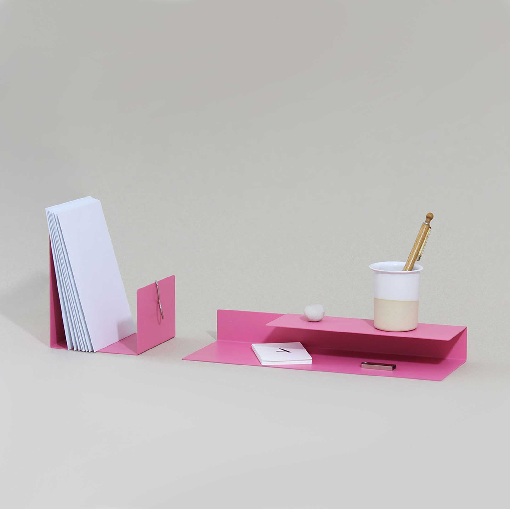 COLOR OBJECT ECHO | DESK ORGANIZER & TRAYS | Antje Pesel | 100percent