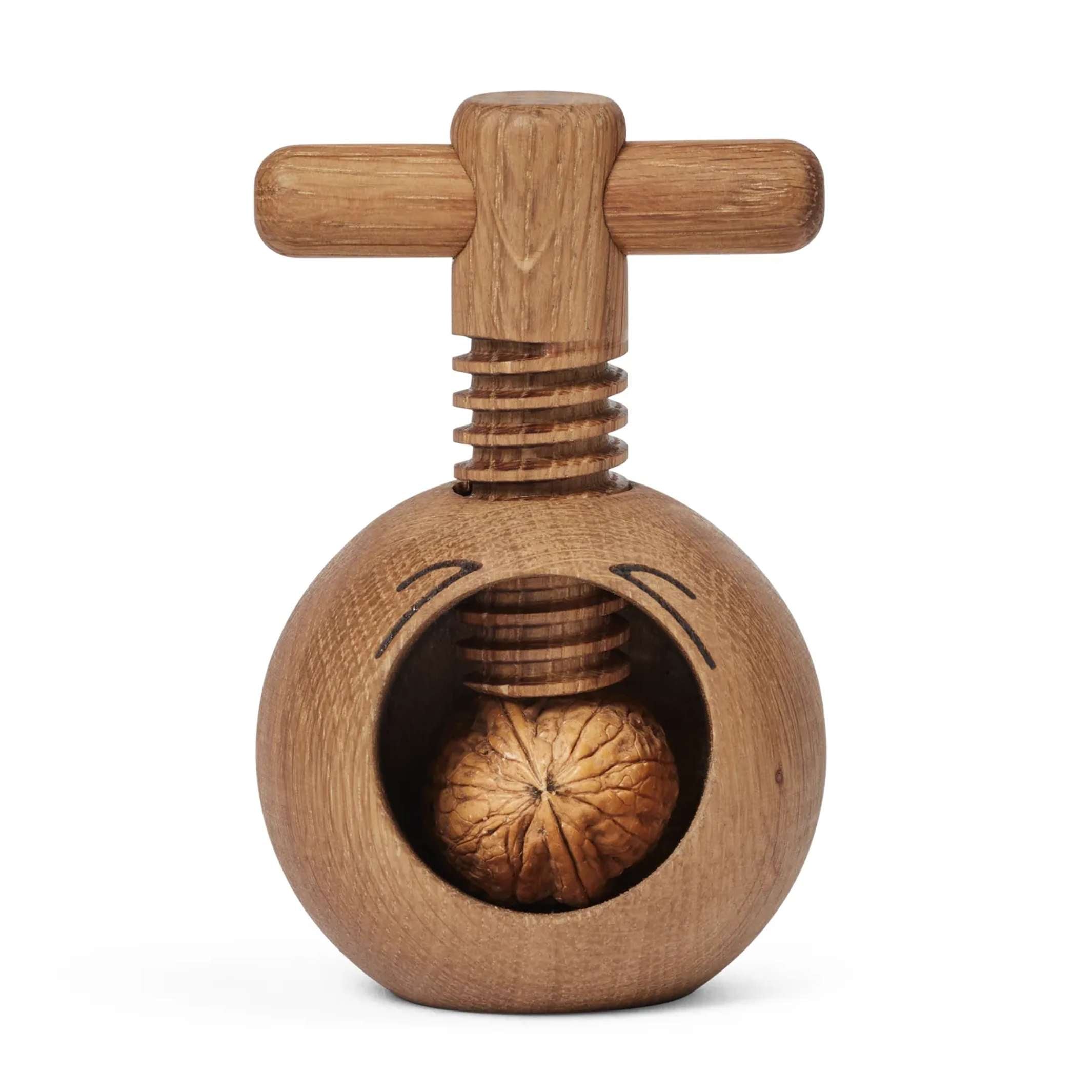 CRUSH - Wooden Nutcracker - mencke&vagnby | Spring Copenhagen