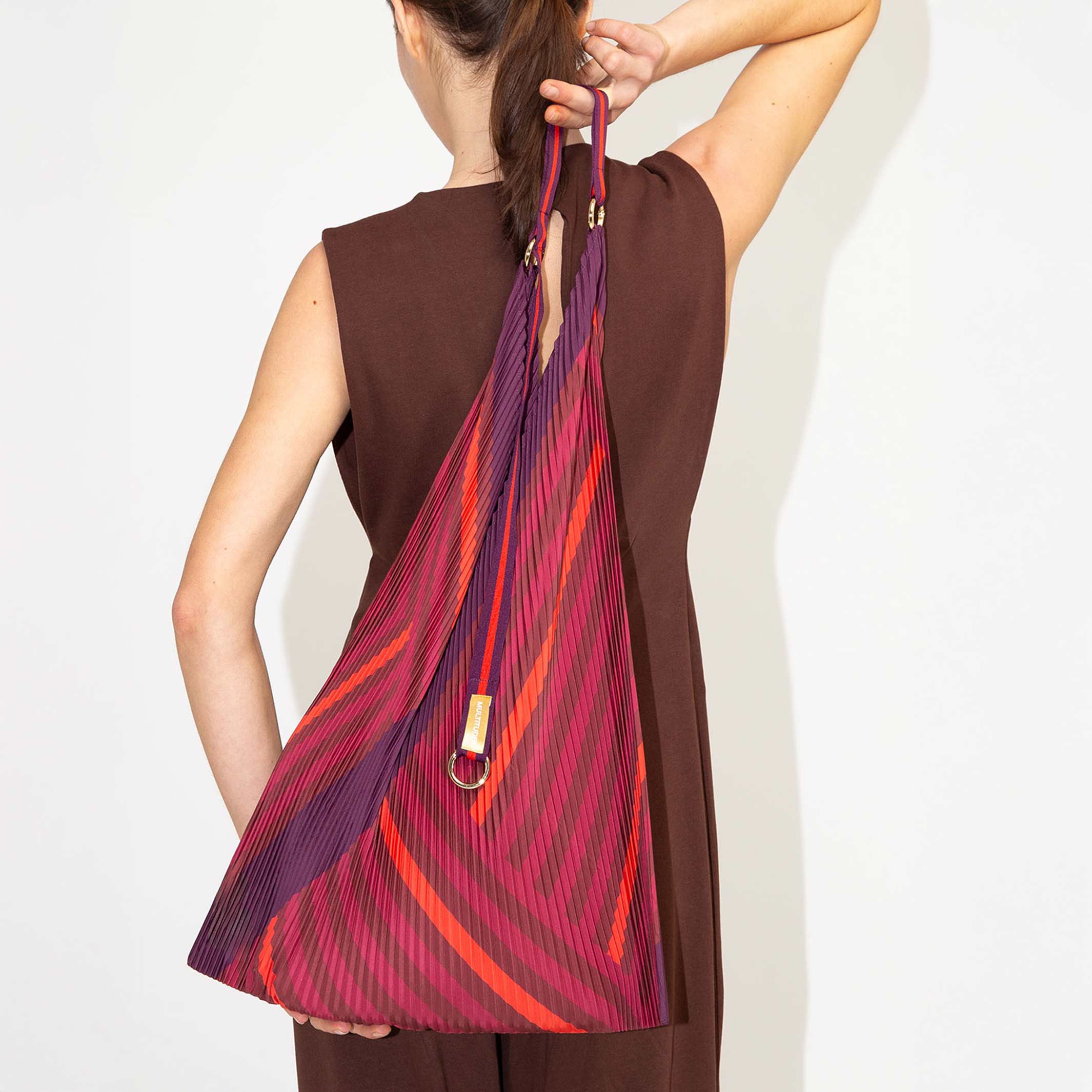 STEFANIA - Y-Tote Bag - pleated satin 30x60 cm | Multitudes