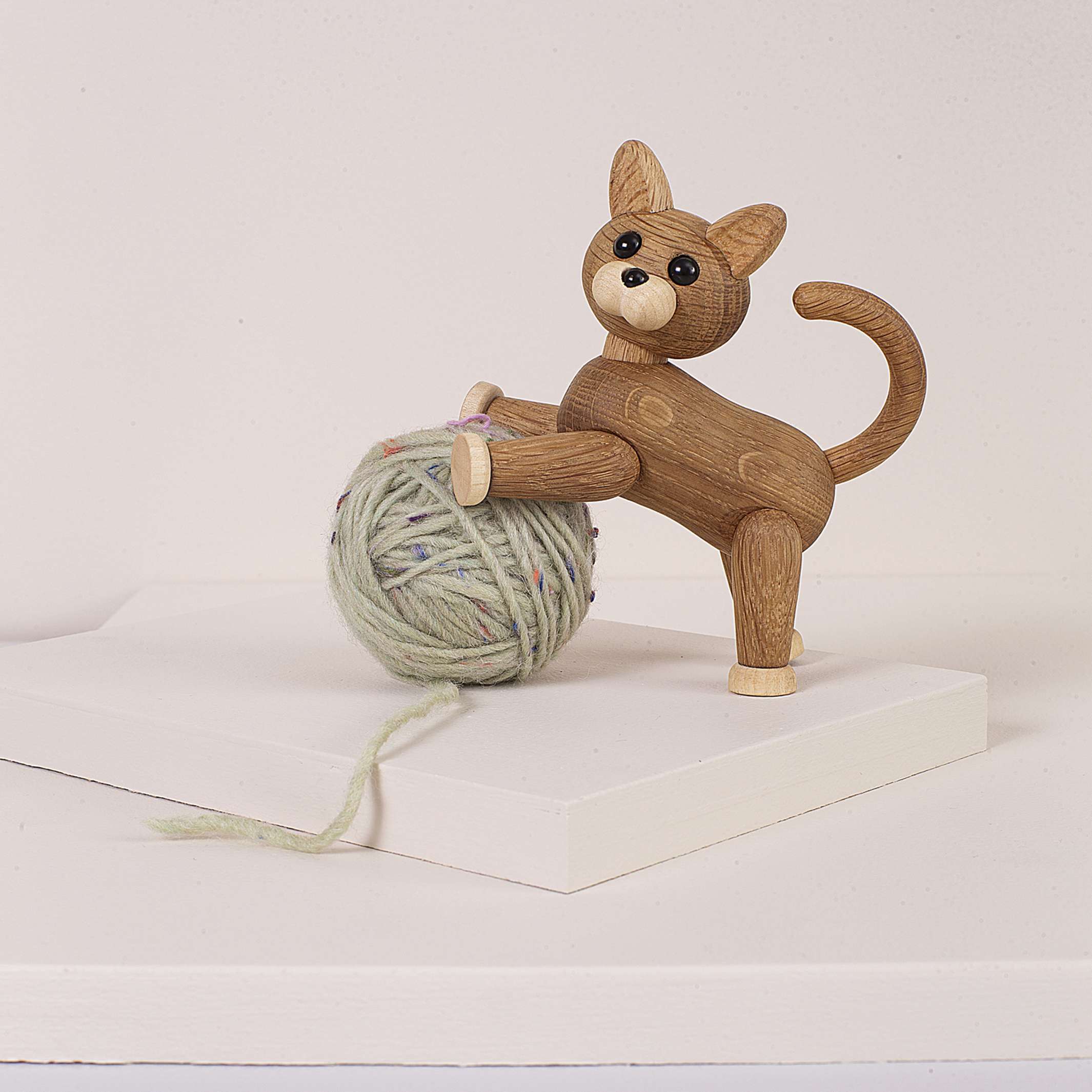 SNEAKY - Funny Wooden Kitten - Decorative Figurine | Chresten Sommer | Spring Copenhagen