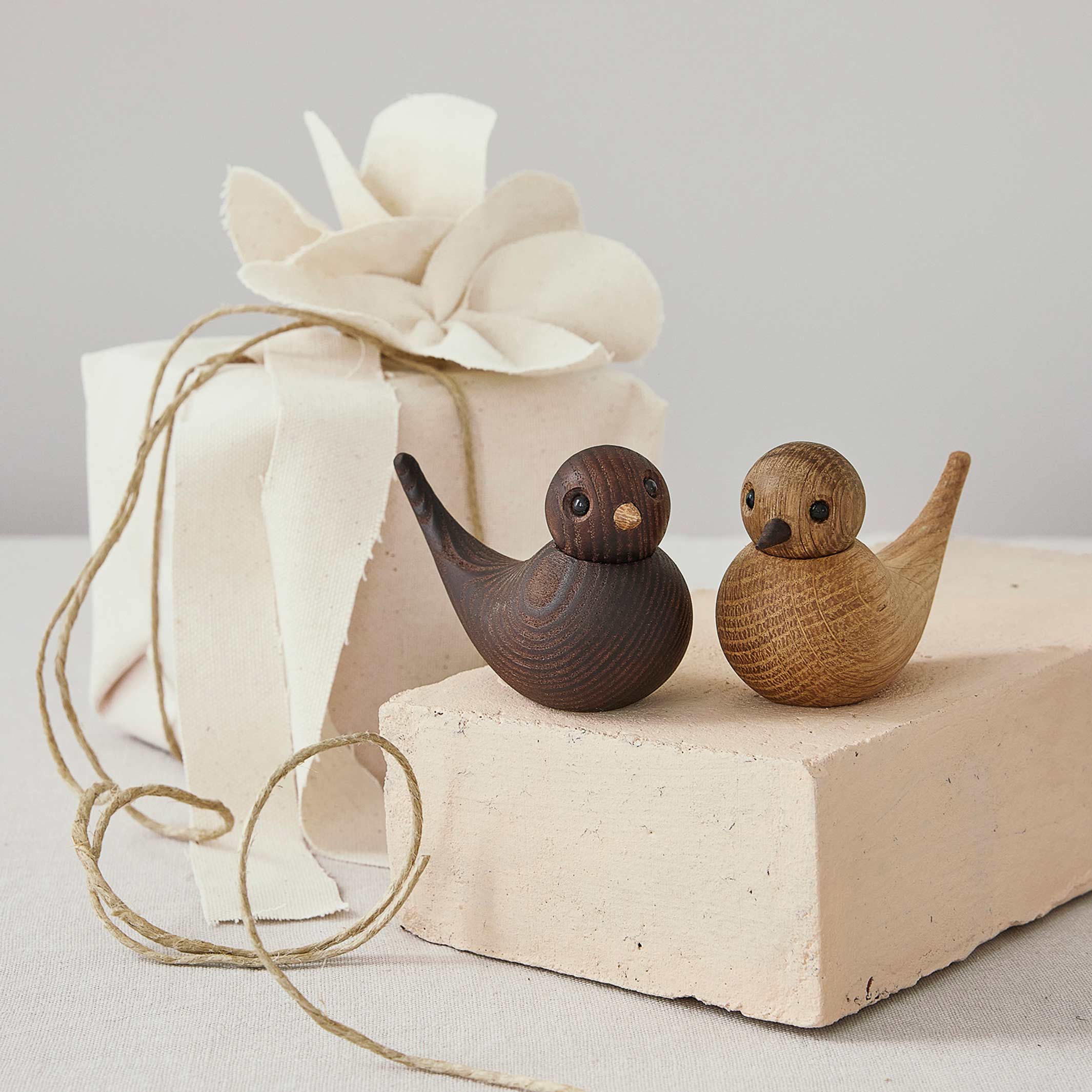 SWEETIES - Holz-Schwalben-Pärchen | mencke&vagnby | Spring Copenhagen