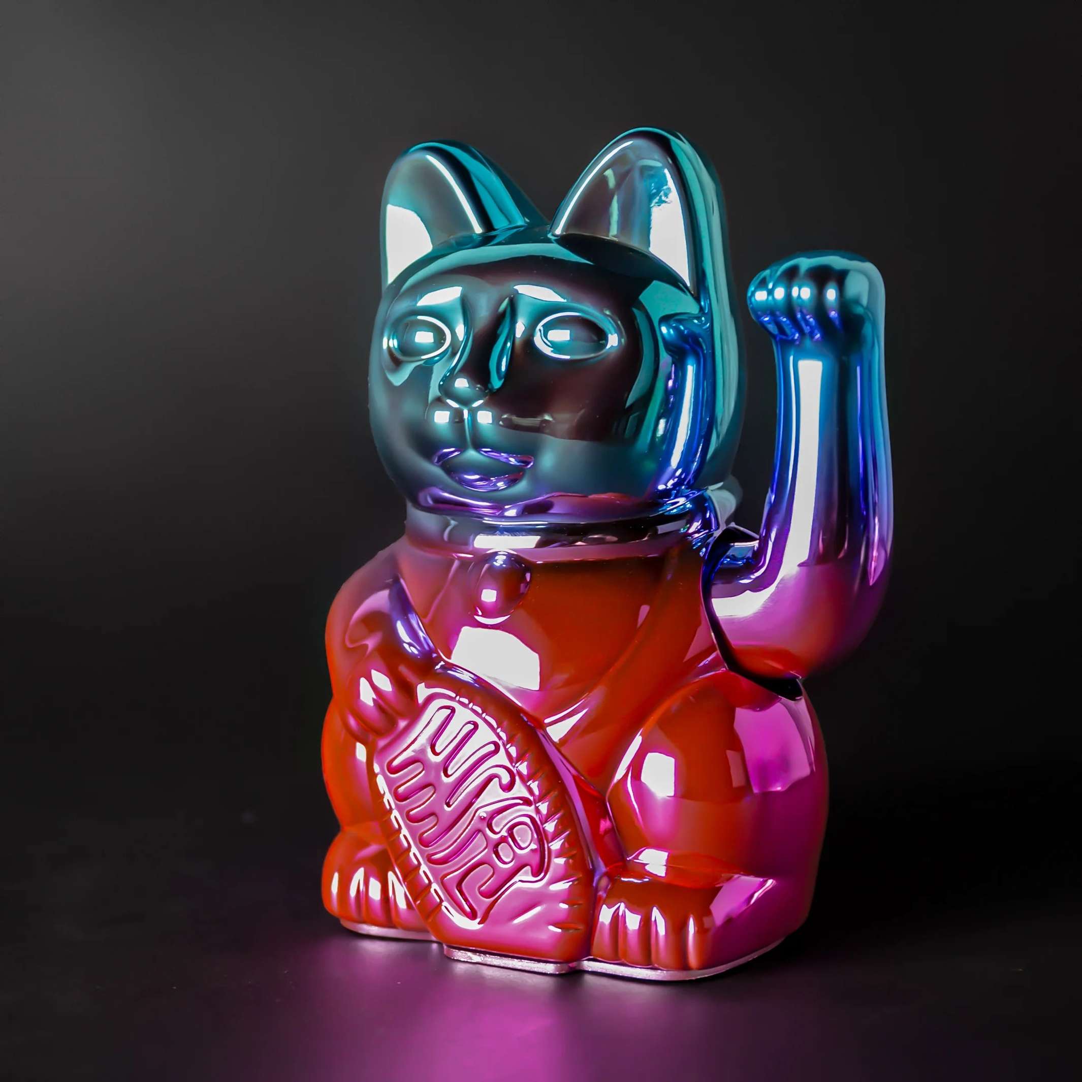 LUCKY CAT GAMING PLAYER 1 - Metallic-colored Japanese Waving Cat - Tal