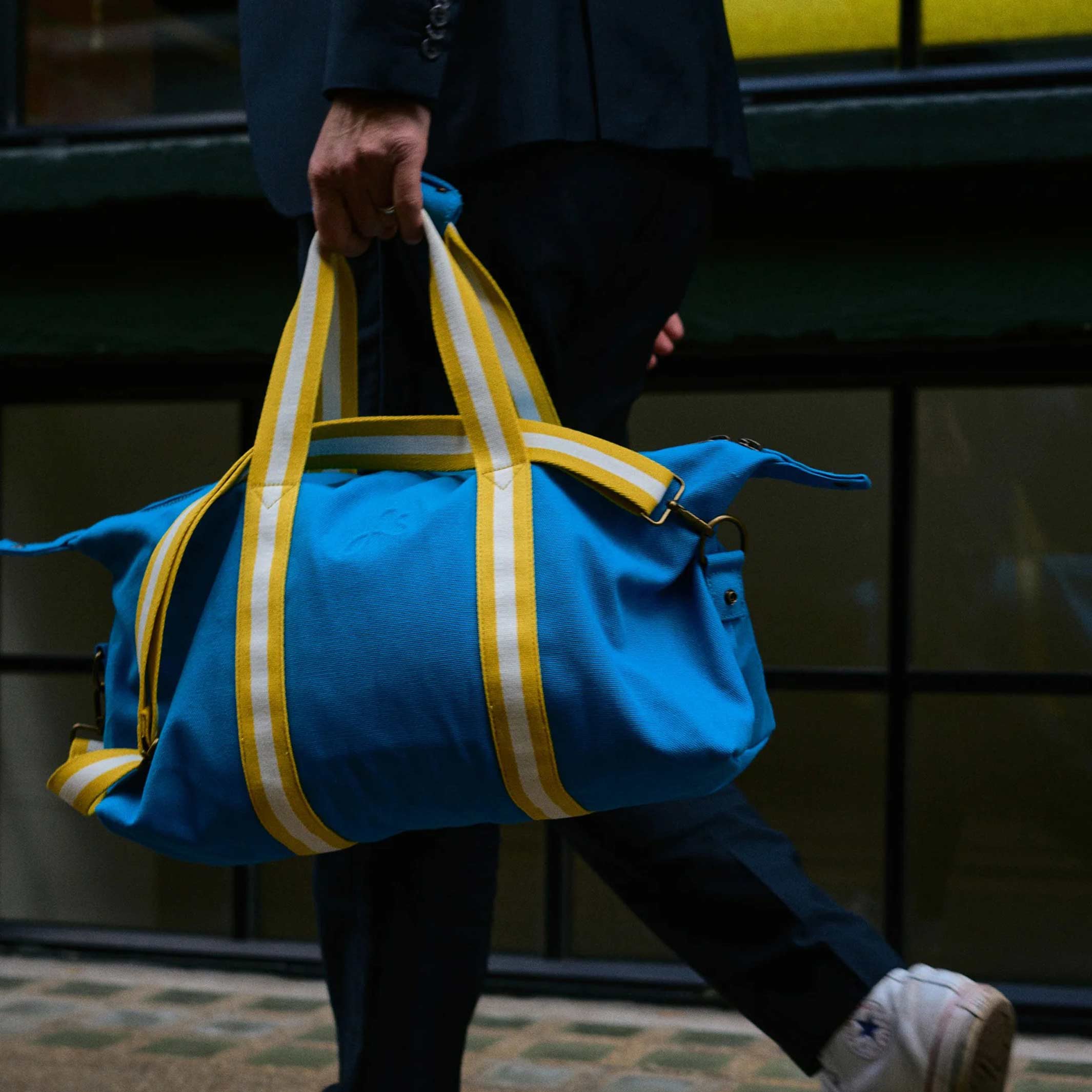 BODHI EXPLORER DUFFLE BAG - Azure Travel Bag - recycled canvas 51 cm | farans