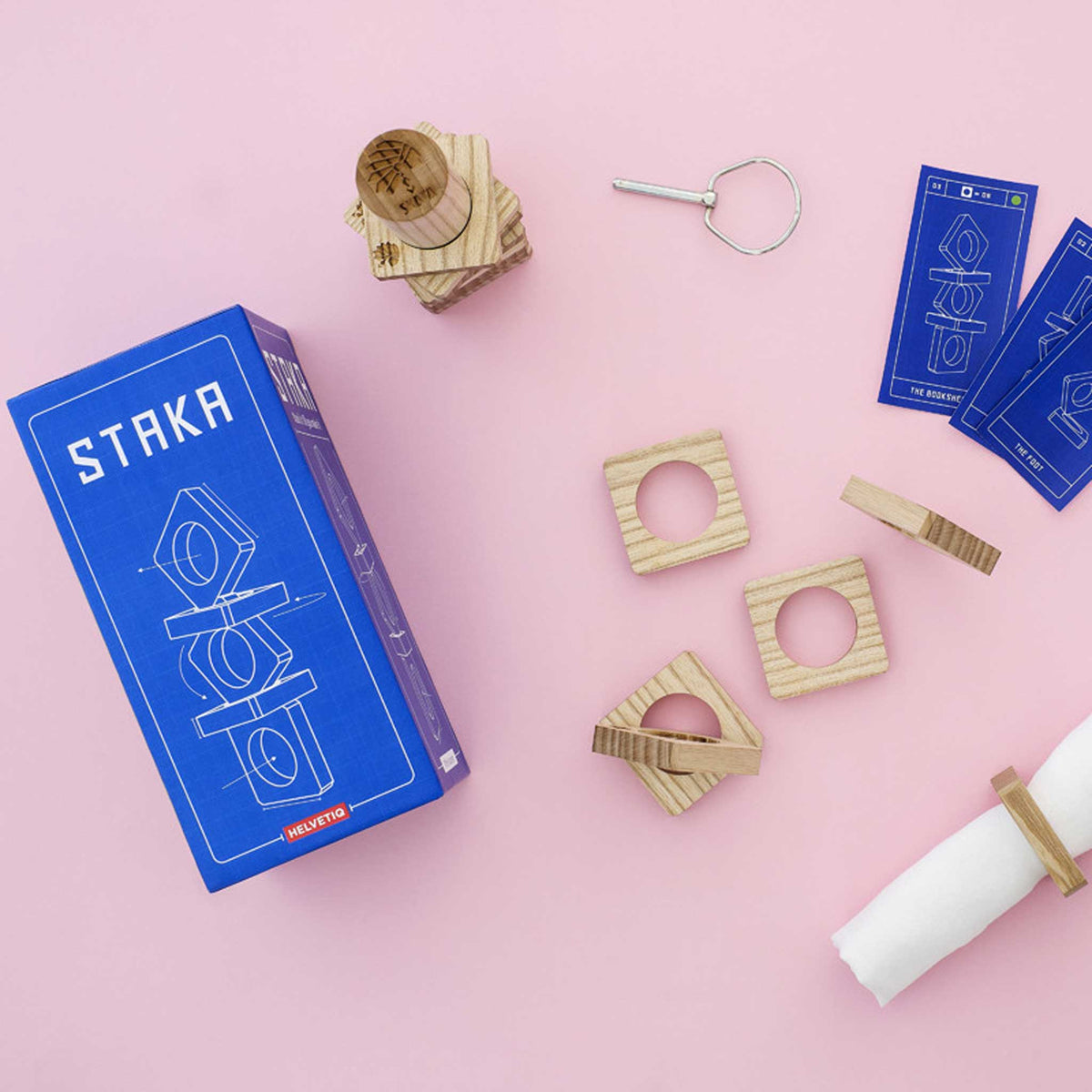 STAKA | STAPEL-GESCHICKLICHKEITS-SPIEL | Helvetiq