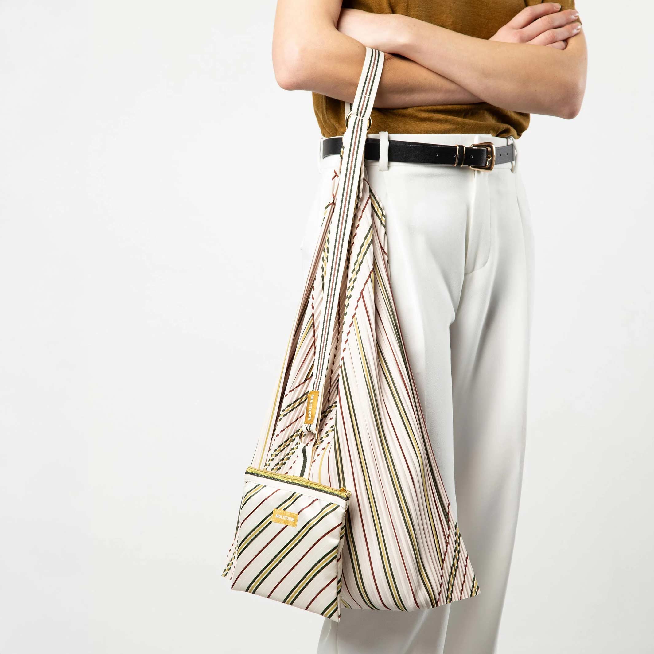 Y-Bag Zoe – Pleated Satin, 30 × 60 cm | Multitudes
