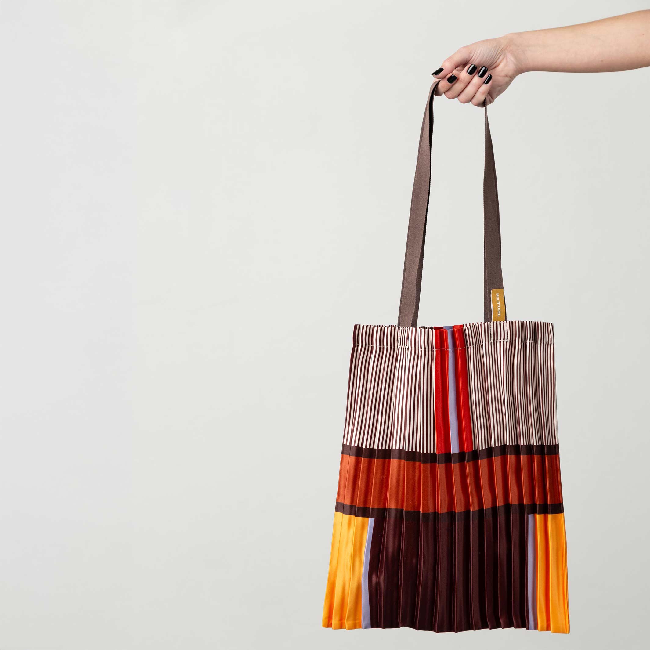 Tote Bag Bagheria – Pleated Satin, 40×48 cm | Multitudes