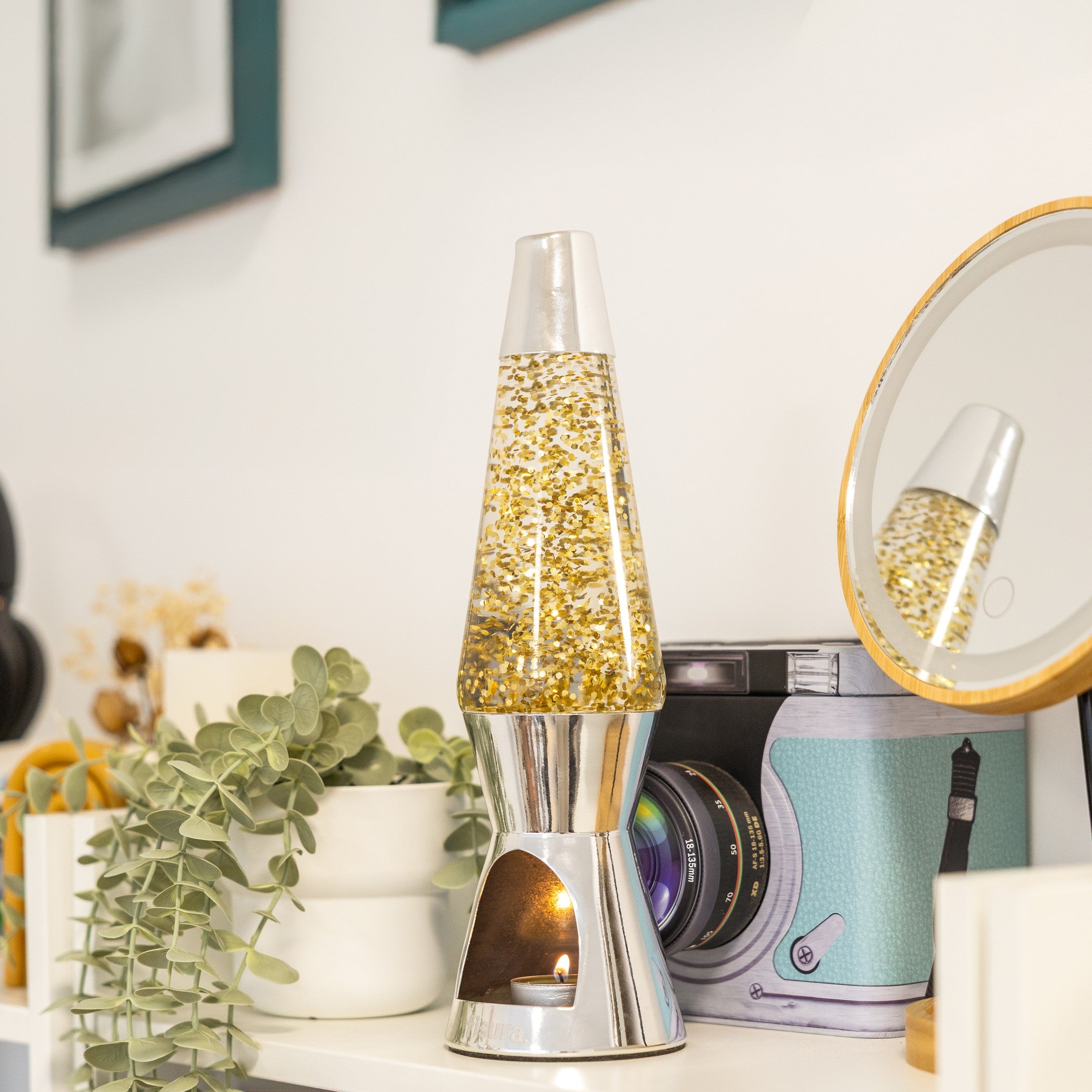Lava Lamp Tealight – Chrome & Glitter – Lifestyle 6 | Fisura