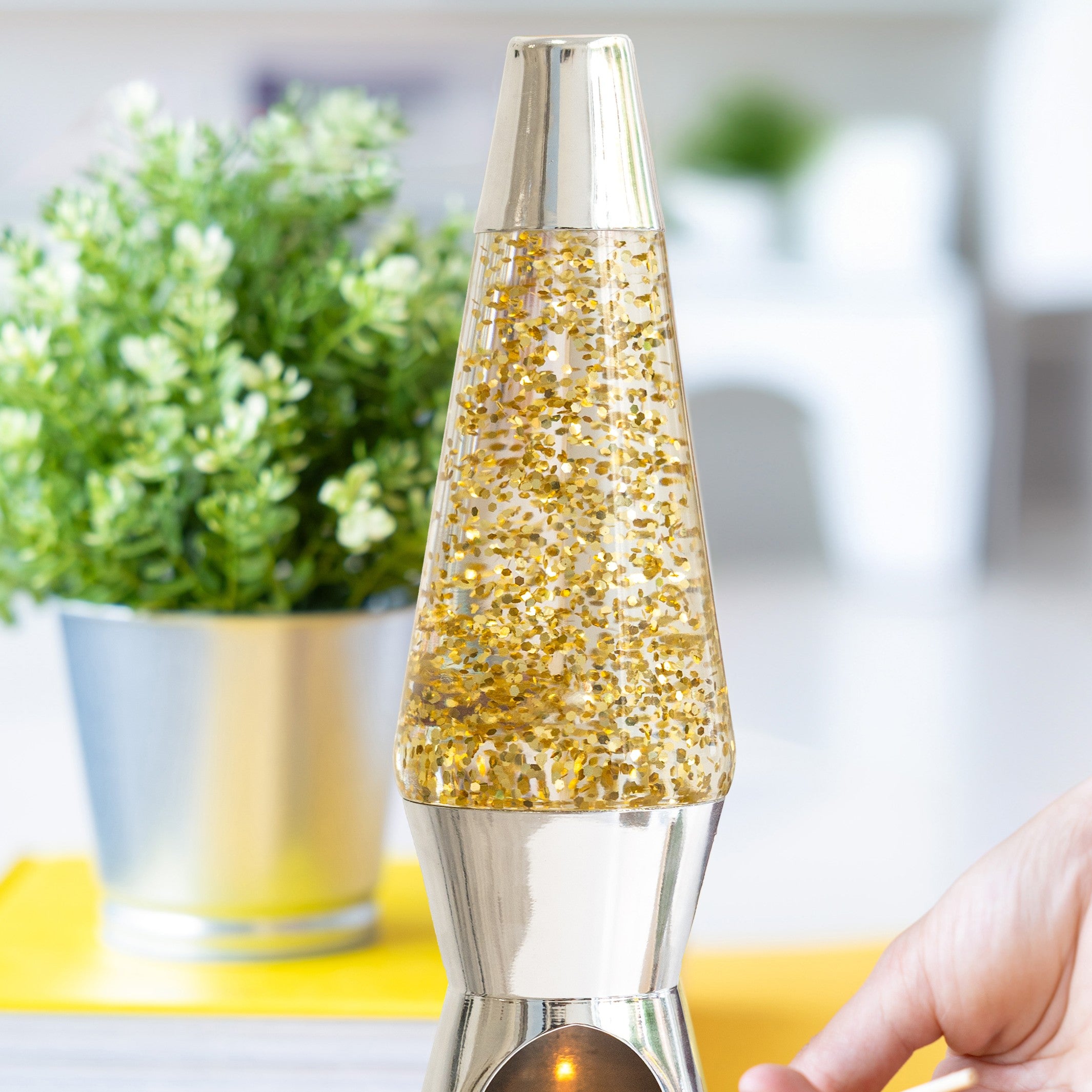Lava Lamp Tealight – Chrome & Glitter – Lifestyle 10 | Fisura