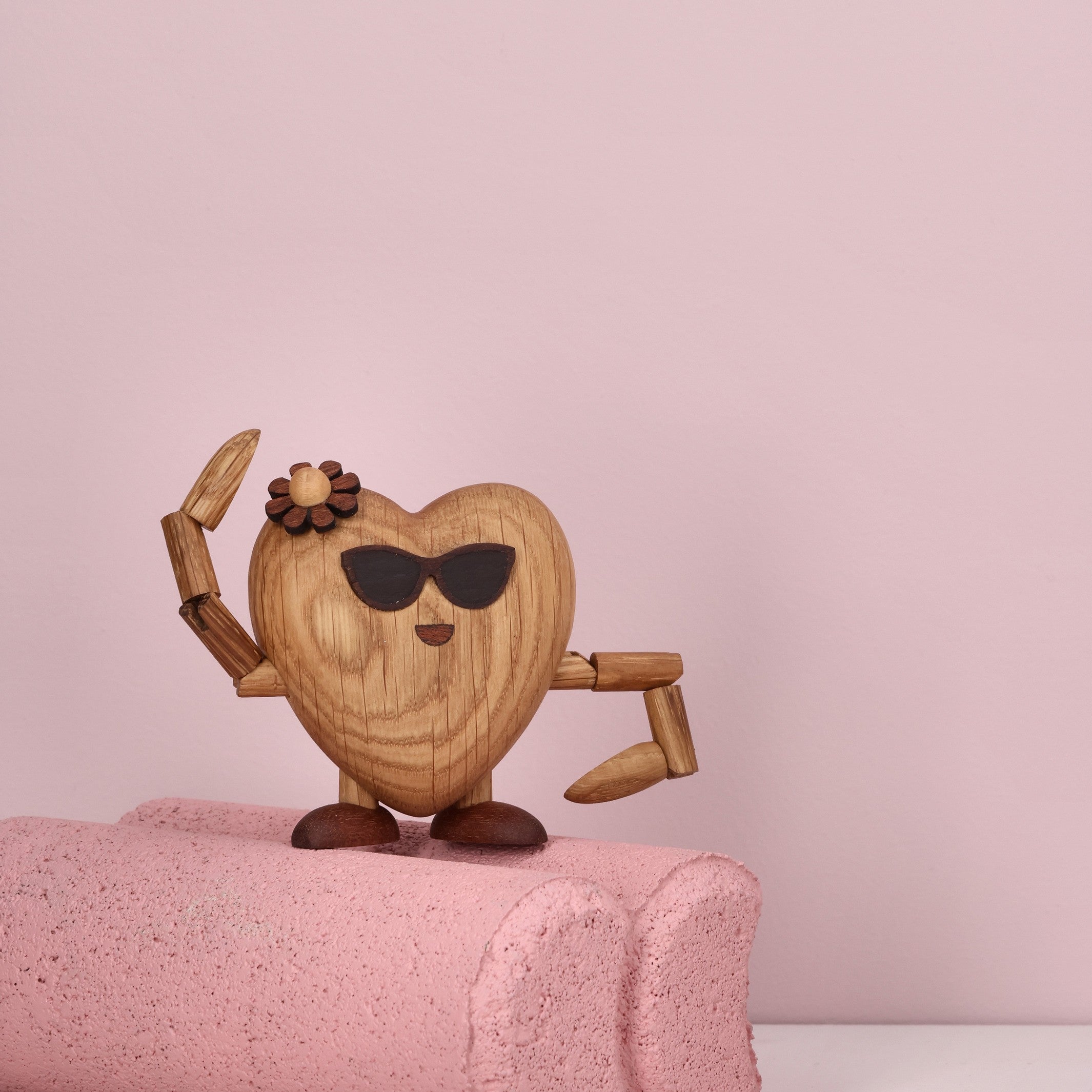Holzfigur Woodies "Holly Heart" – 7,8 cm | Spring Copenhagen