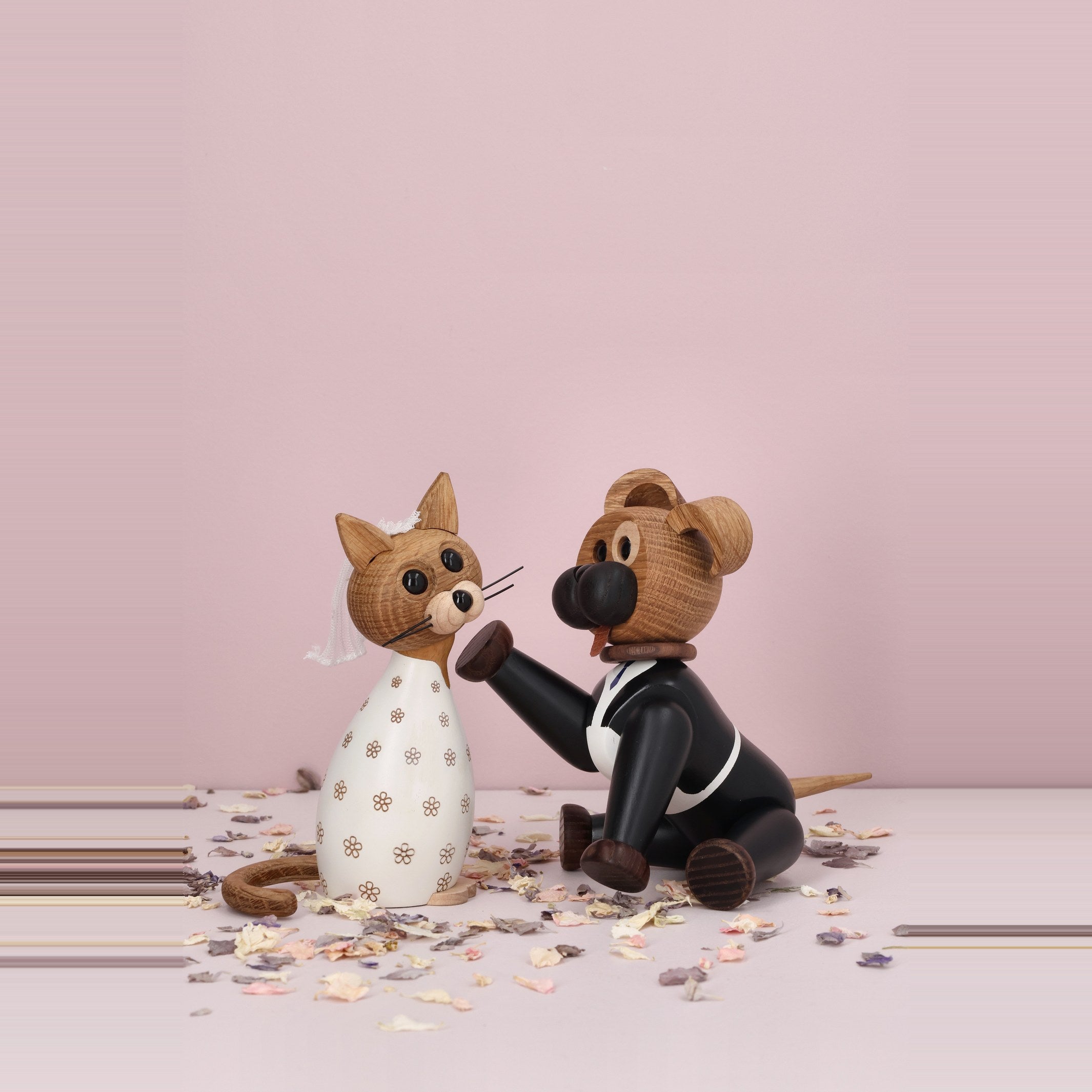 Holzfiguren Happy & Lucky – 12,5 cm · Pärchen | Spring Copenhagen · Liebesgeschenk
