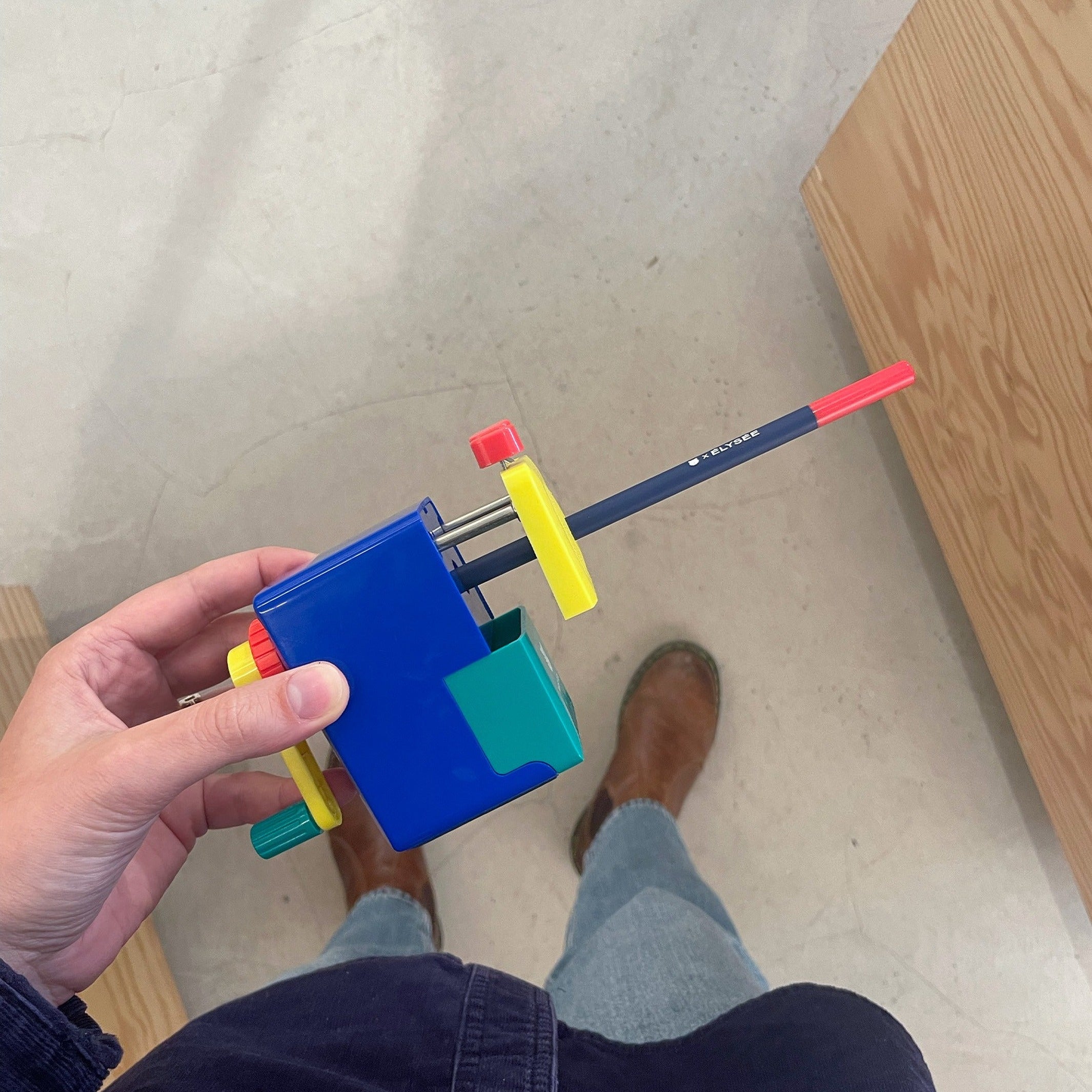 Anspitzer "Tiger's Sharpener" – Handkurbel · 8 cm | Papier Tigre