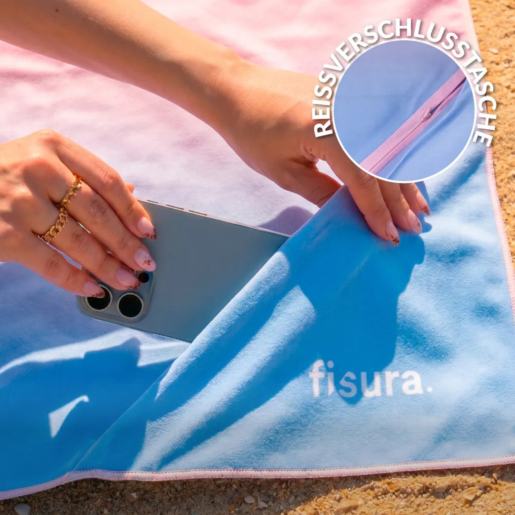 Beach Towel "It's Fucking Hot" – Microfibre · 180 × 100 cm | Fisura
